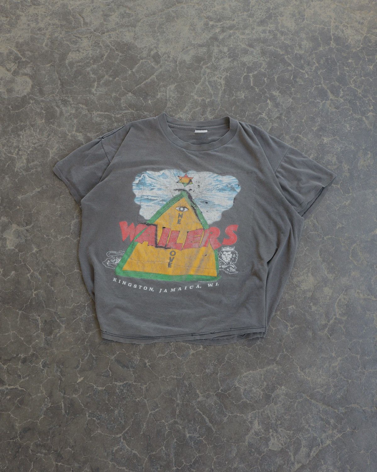 Rap Tees Vintage 80s The Wailers One Love Jamaica USA Faded Black Tee Size US XL / EU 56 / 4 - 1 Thumbnail