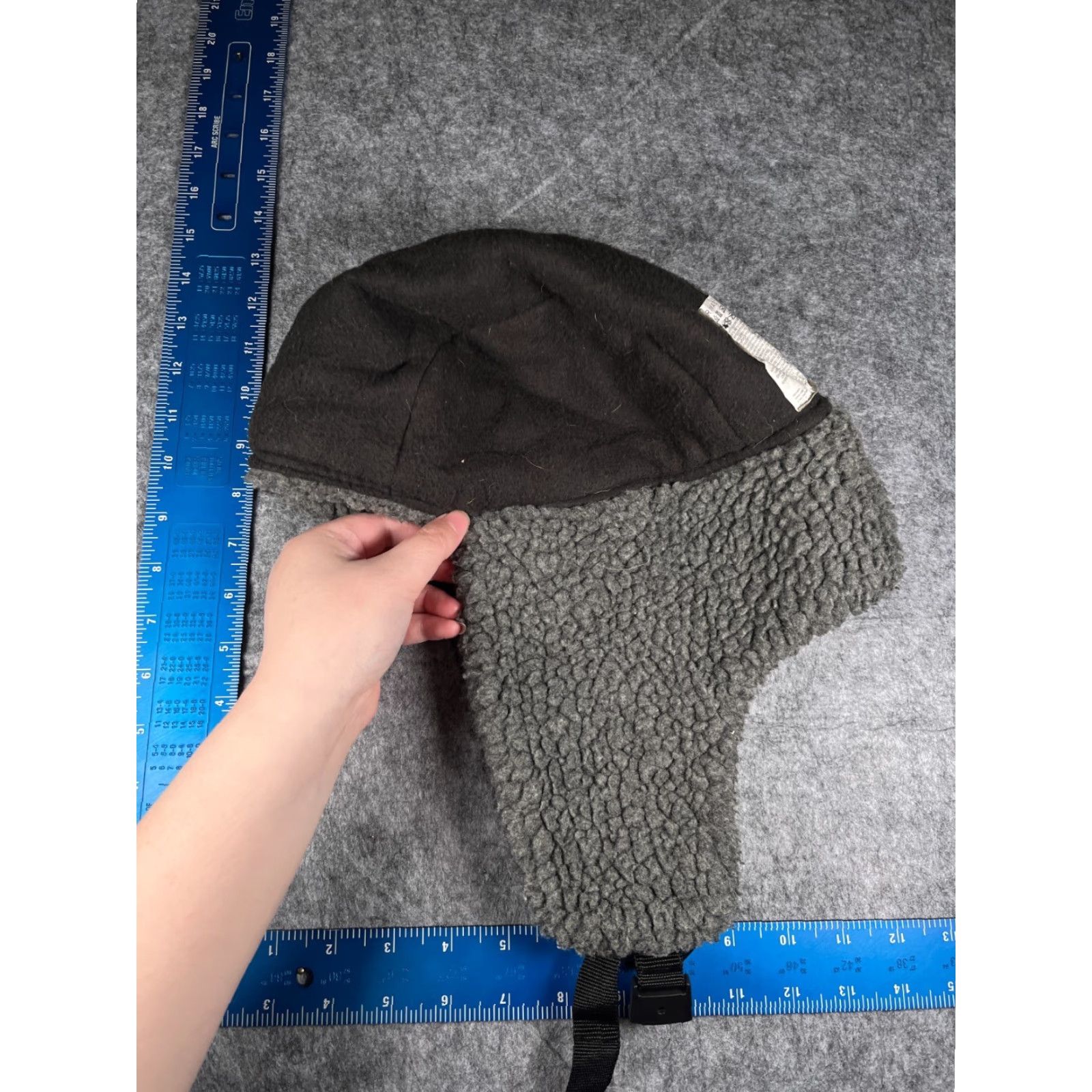 Primark VINTAGE Primark Beanie Adult One Size Gray Polyamide Polyester Ear Flap Ski Hat/Cap Unisex Mens Womens 90s Outdoor Camp Ski Size ONE SIZE - 6 Thumbnail