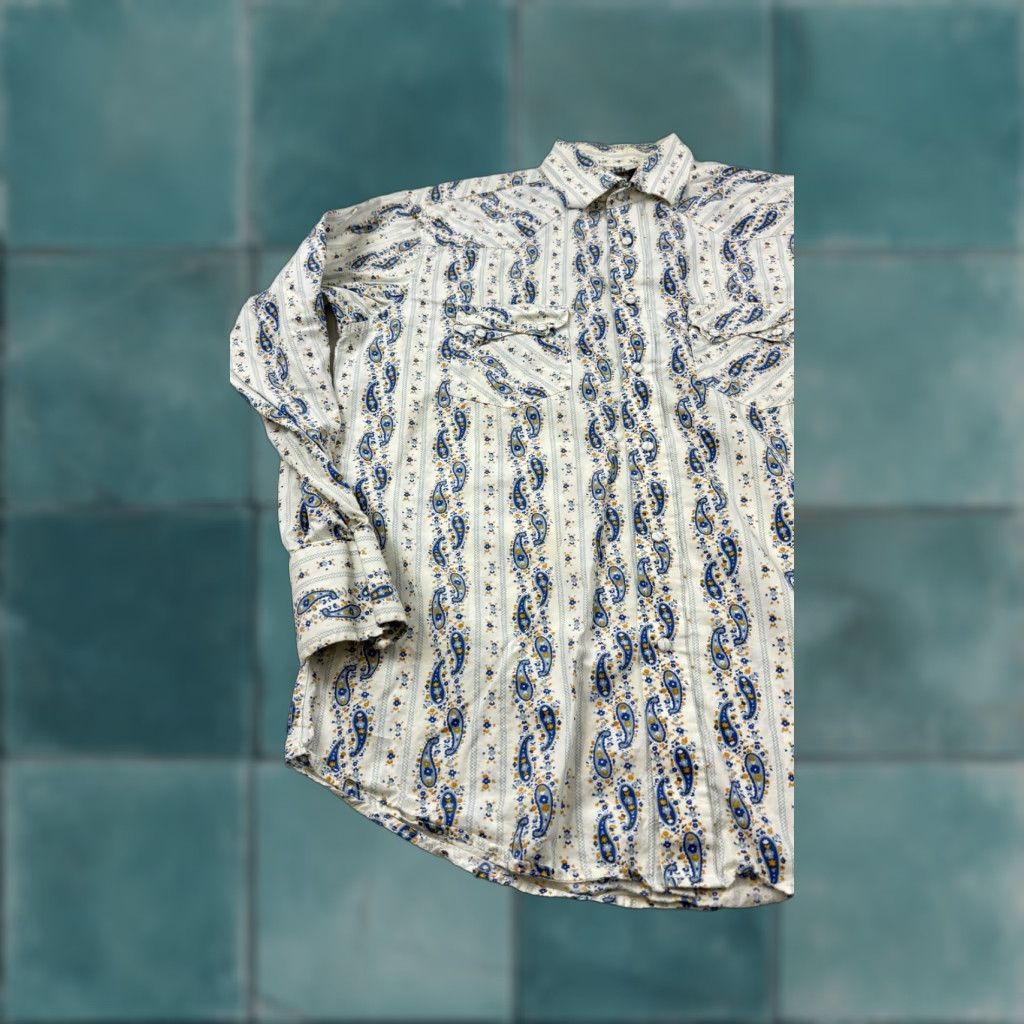 Vintage VINTAGE RU Shirt Mens Large White Blue Paisley Western Pearl Snap Cotton Long Sleeve Size US L / EU 52-54 / 3 - 1 Thumbnail