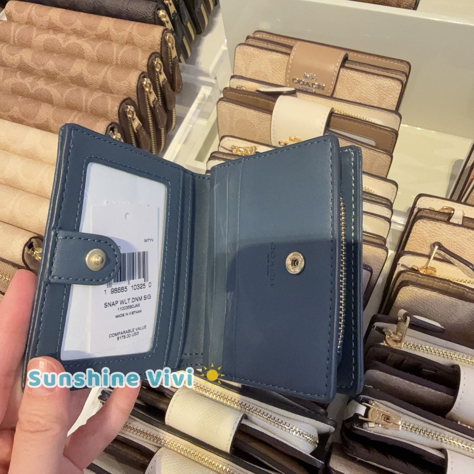 Coach NWT Coach Snap Wallet In Signature Denim CDL51 Gold/Indigo Size ONE SIZE - 6 Thumbnail