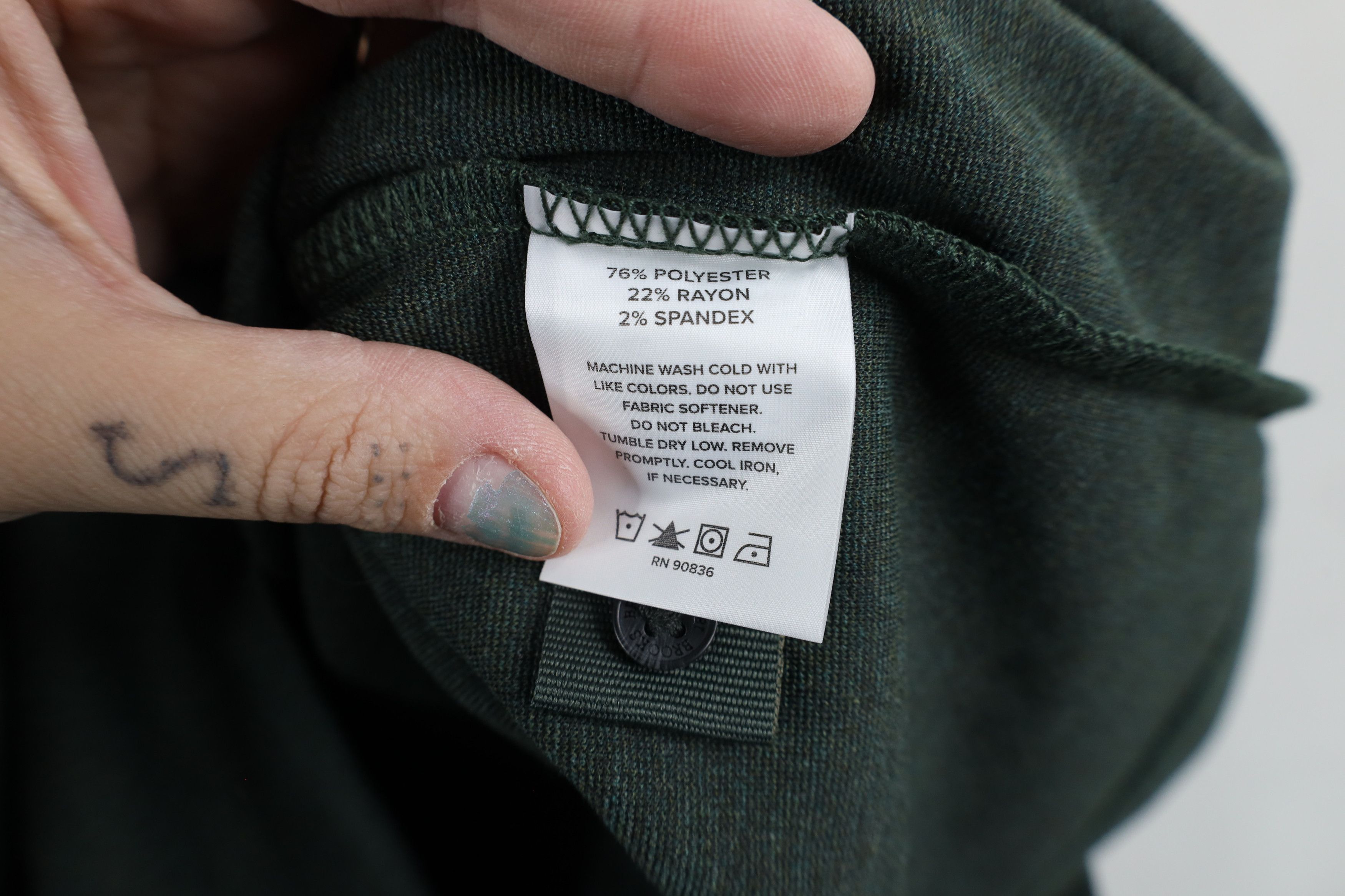 Brooks Brothers × Vintage Brooks Brothers Rayon Blend Knit Henley Sweater Green Size US XL / EU 56 / 4 - 6 Thumbnail