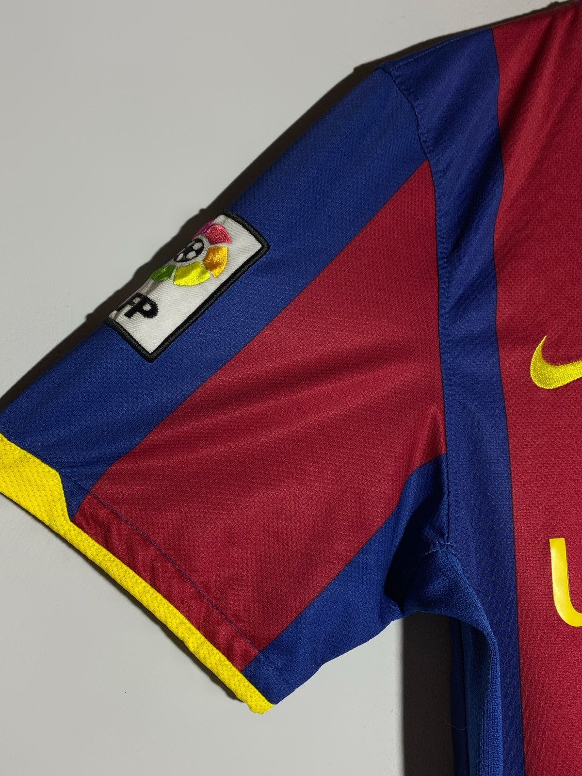 Nike Nike FC Barcelona 2010/11 Home Football Shirt Messi Era Size US S / EU 44-46 / 1 - 10 Thumbnail
