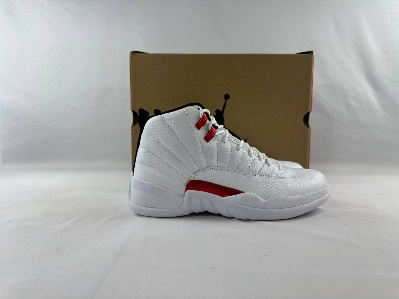 Nike Nike Air Jordan 12 Retro 'Twist' CT8013-106 Worn Once Size US 8.5 / EU 41-42 - 1 Thumbnail