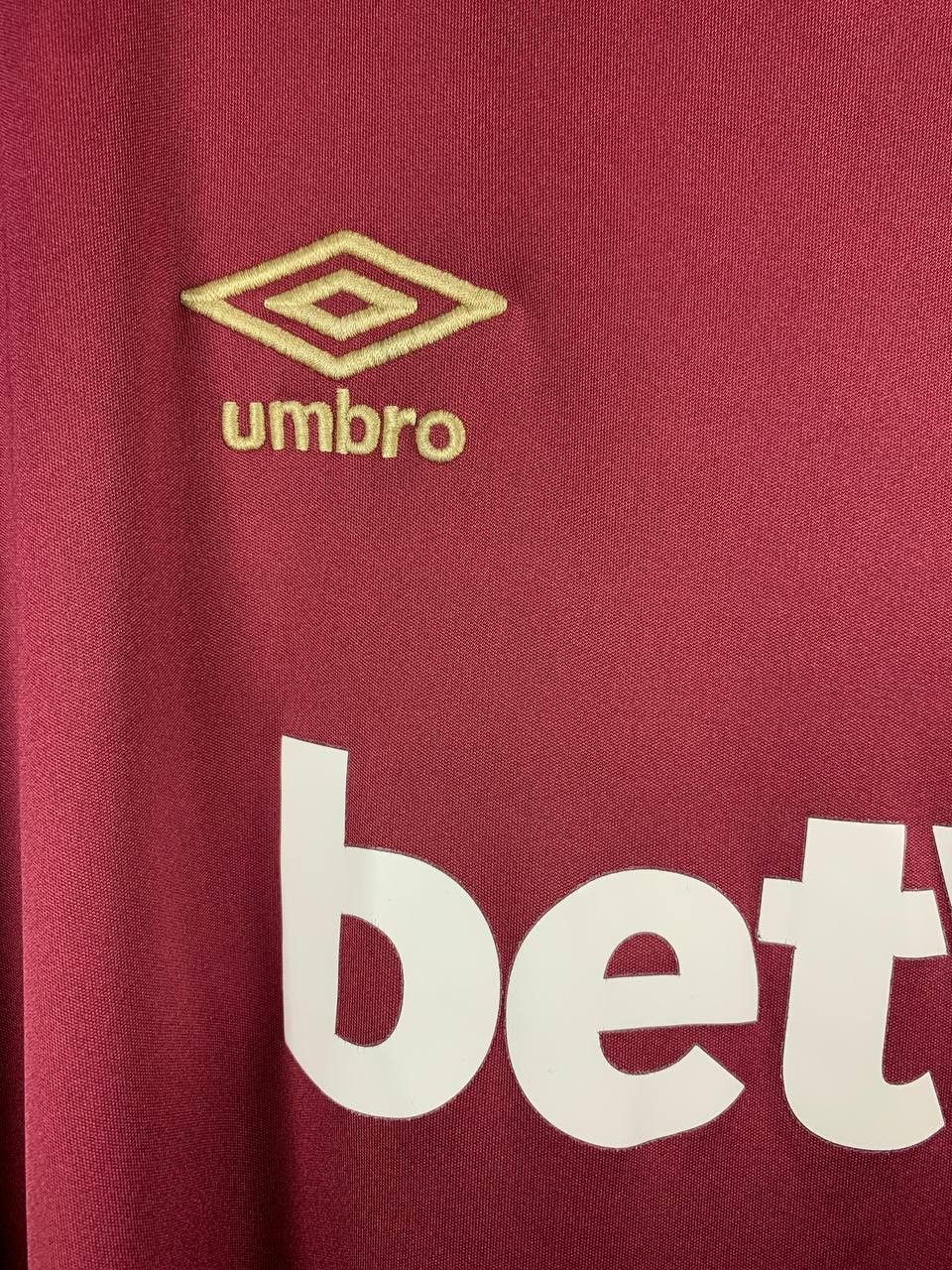 Umbro West Ham United | WHU | Umbro | Betway | Tshirt Size US XL / EU 56 / 4 - 4 Thumbnail