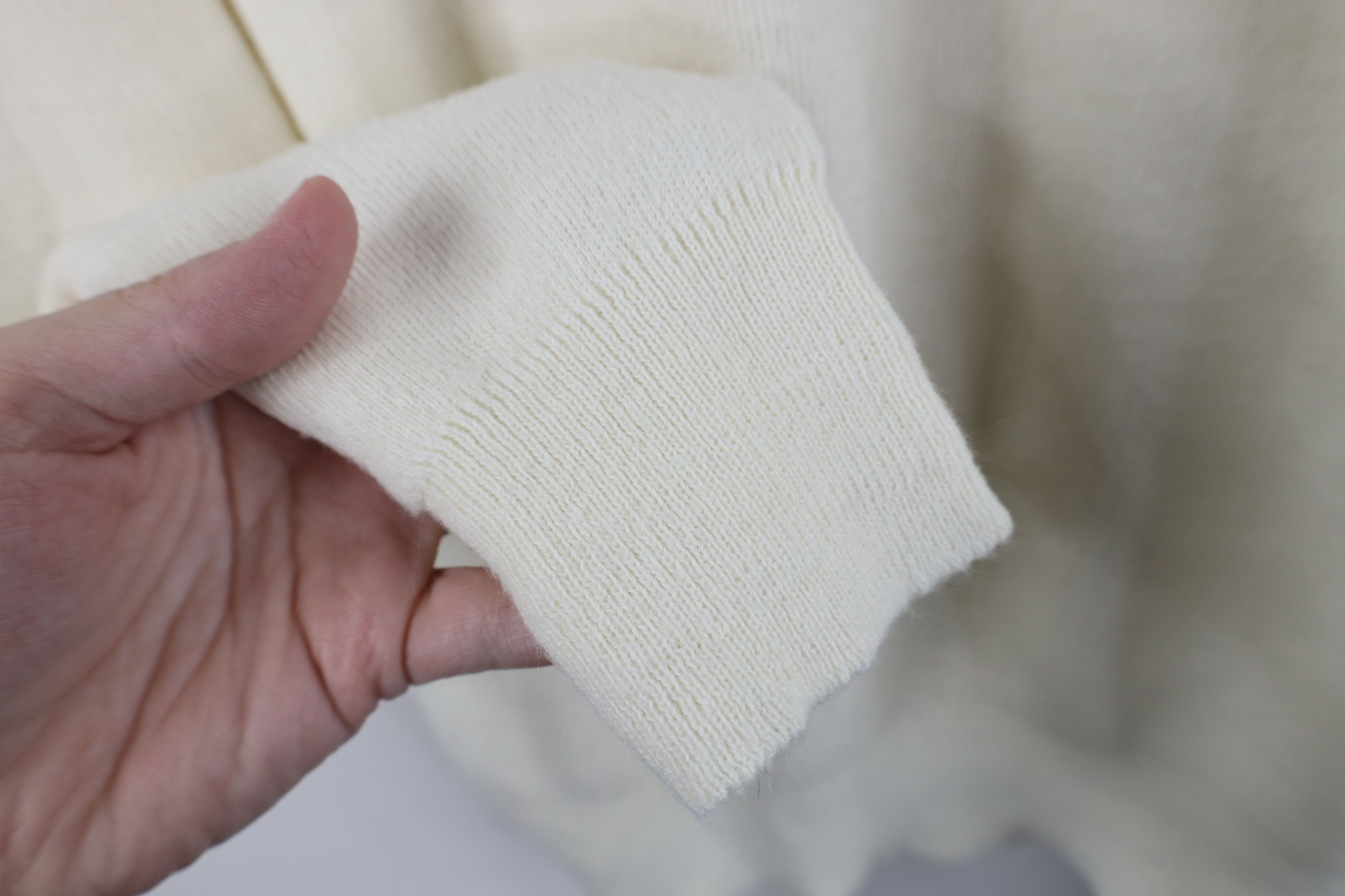 Vintage Vintage 70s Streetwear Knit Turtleneck Sweater Cream USA Size L / US 10 / IT 46 - 6 Thumbnail