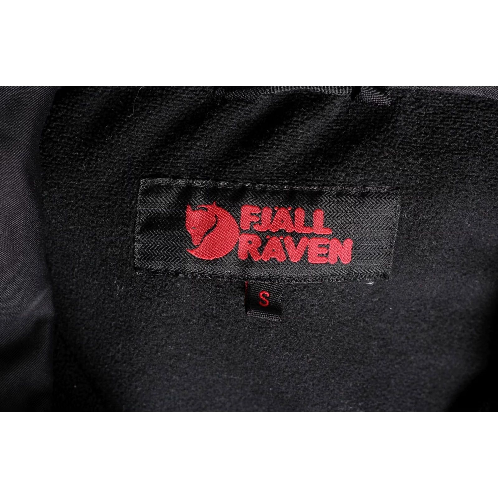 Vintage Vintage FJALLRAVEN Windstopper Jacket Men Size S MJ5656 Size US S / EU 44-46 / 1 - 4 Thumbnail