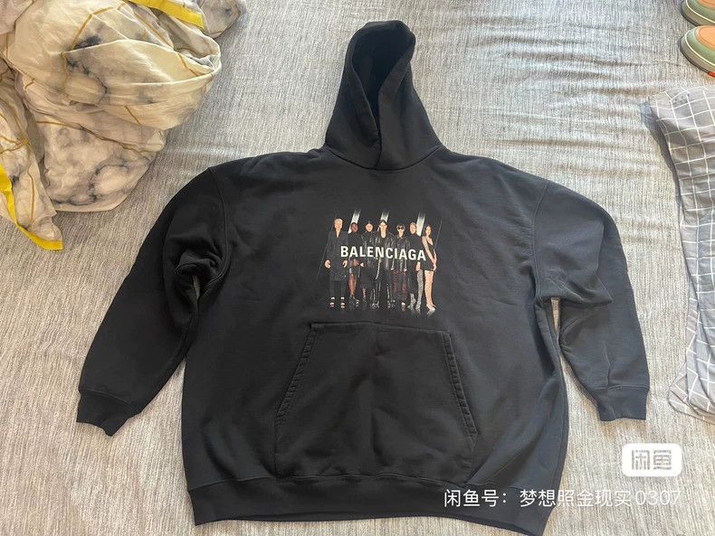 Balenciaga Balenciaga Models like black hoodie 2501-Nextarrow Size US XS / EU 42 / 0 - 3 Thumbnail