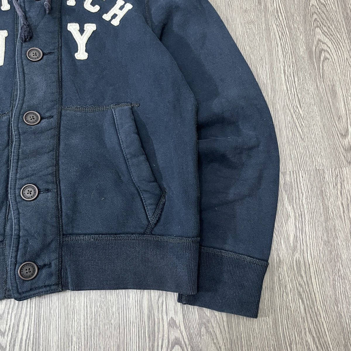 Japanese Brand Abercrombie & Fitch Button Fur Termal Hoodie Navy Size US M / EU 48-50 / 2 - 3 Thumbnail