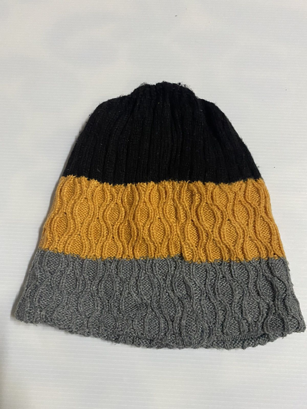 MLB MLB Yankees Embroidery Beanie Hat Size ONE SIZE - 3 Thumbnail