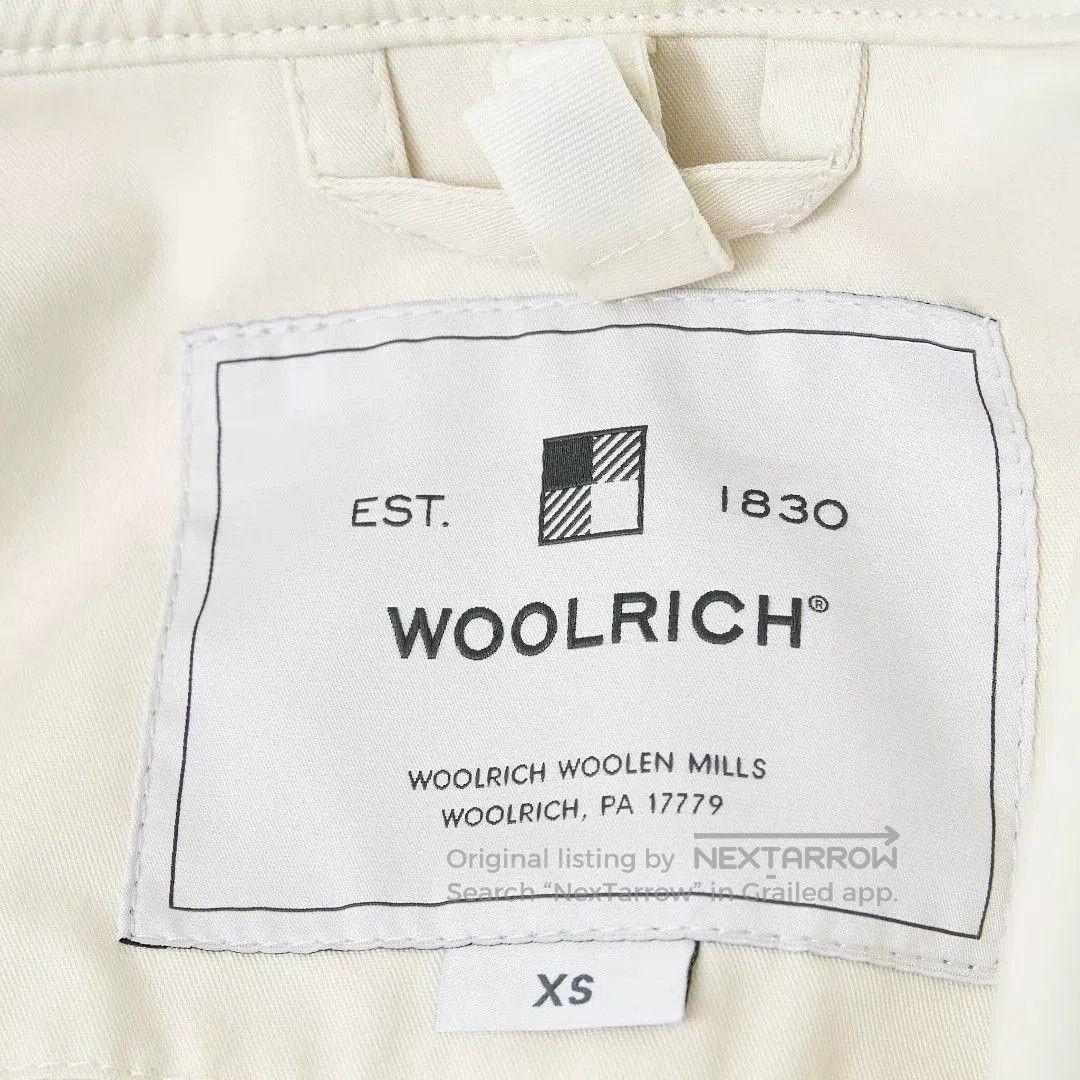 Woolrich Woolen Mills Woolrich Women's Detachable Fur Collar Down Jacket. Size M / US 6-8 / IT 42-44 - 7 Thumbnail