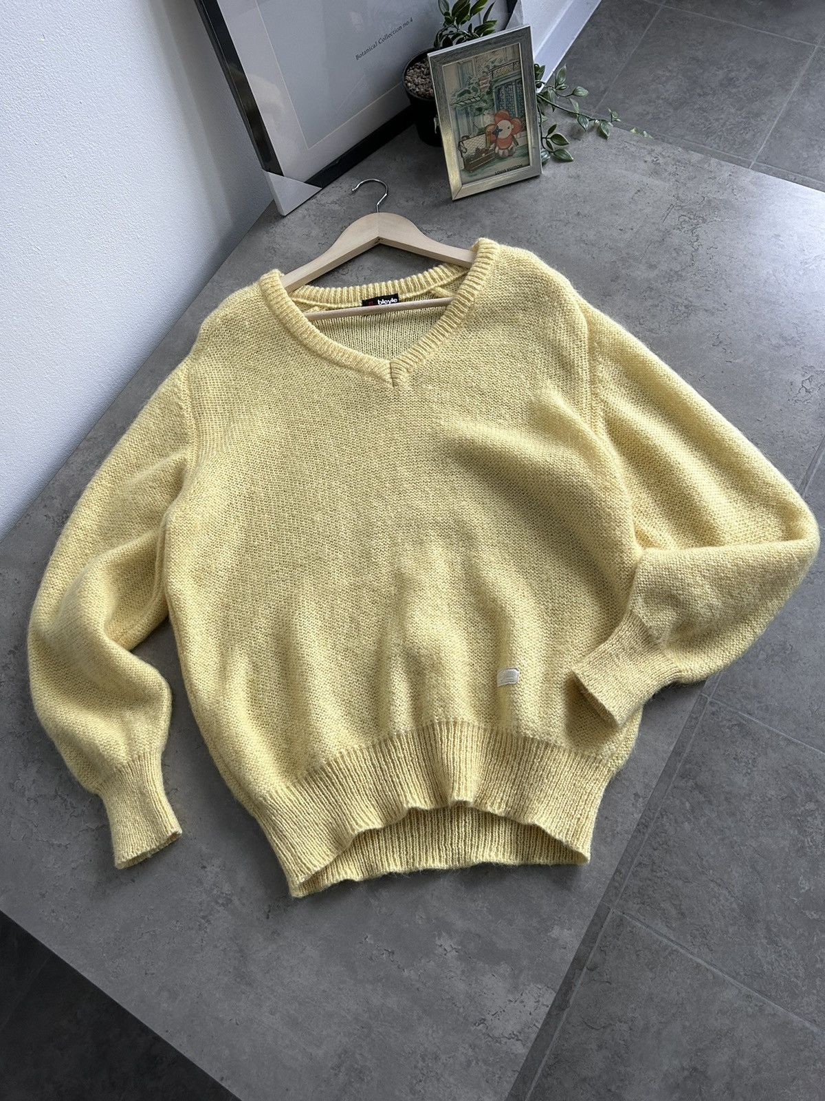 Vintage Beautiful Yellow Vintage Wool Alpaca Sweater Italian Size M / US 6-8 / IT 42-44 - 7 Thumbnail