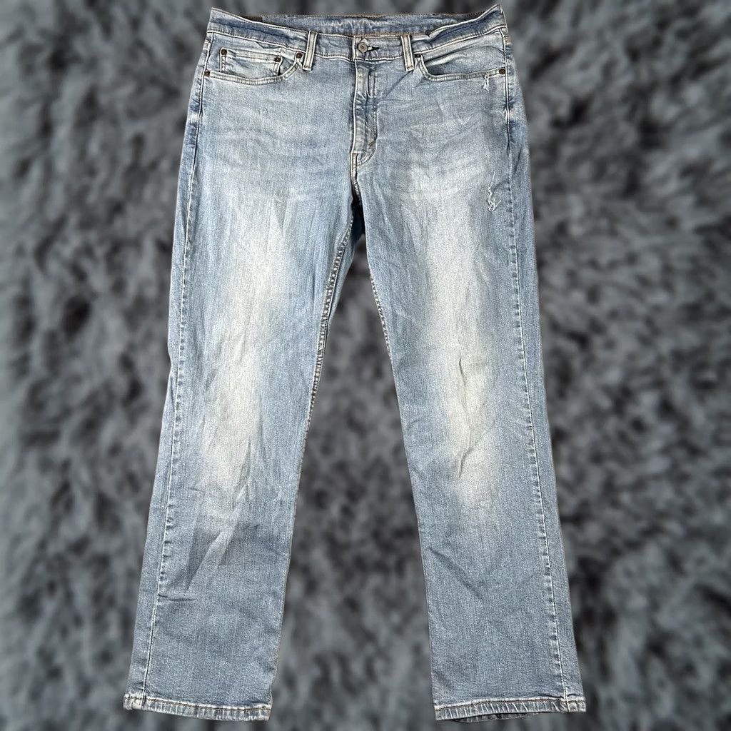 Levi's Levi's 514 Jeans Men 38X32 Light Blue Wash Distressed Straight Leg Regular Rise 5-Pocket Denim USA 90s Grunge Size US 38 / EU 54 - 1 Thumbnail