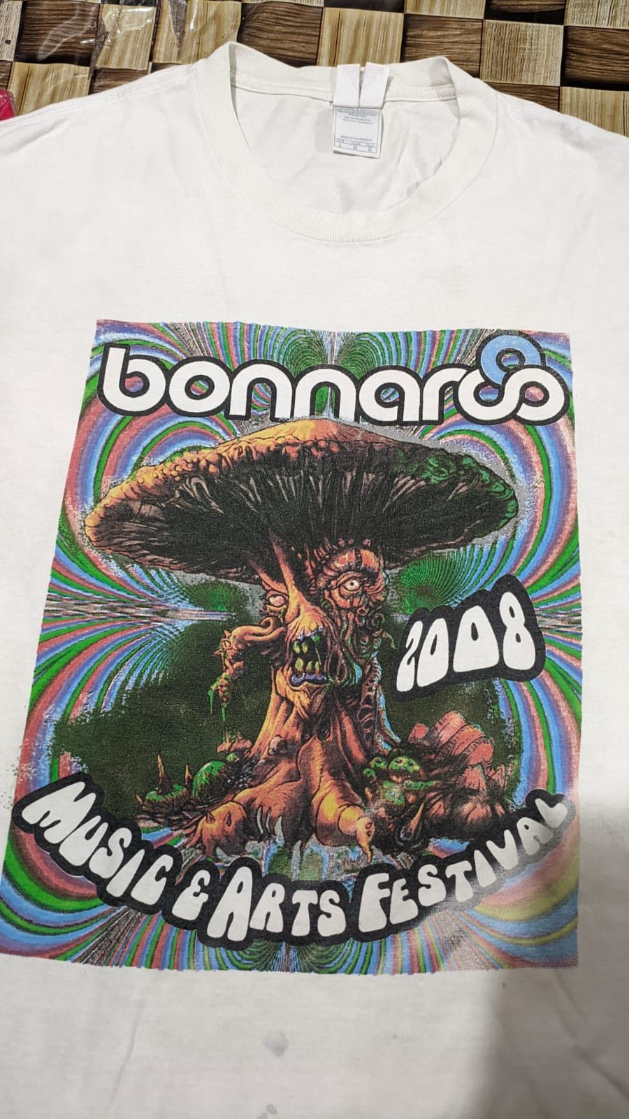 Alstyle VINTAGE BONNAROO 2008 MUSIC N ART FESTIVAL LINE UP 2008 RARE Size US L / EU 52-54 / 3 - 3 Thumbnail