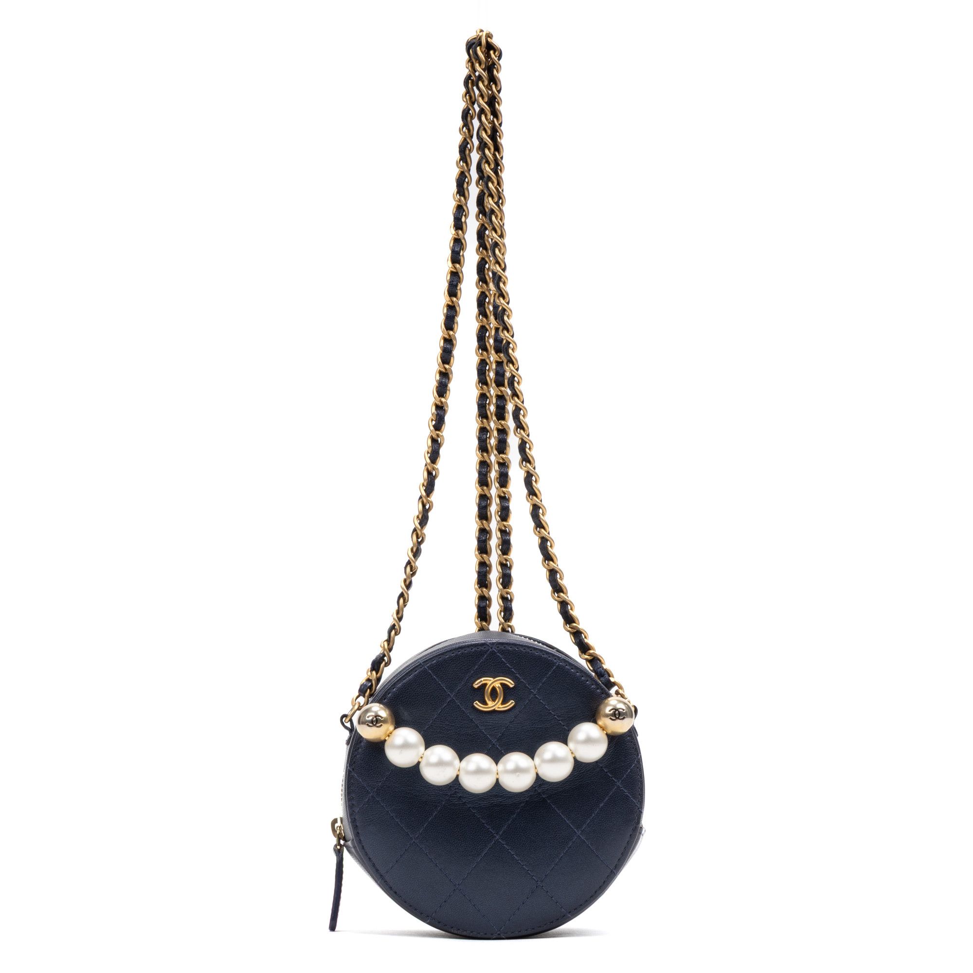 Chanel Chic Pearls Round Chain Clutch Mini Size ONE SIZE - 1 Thumbnail