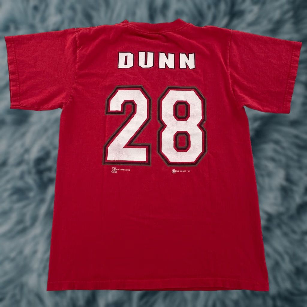 Vintage Vintage Tampa Bay Buccaneers T-Shirt Adult Large Red NFL 90s Warrick Dunn Logo Men Size US L / EU 52-54 / 3 - 1 Thumbnail