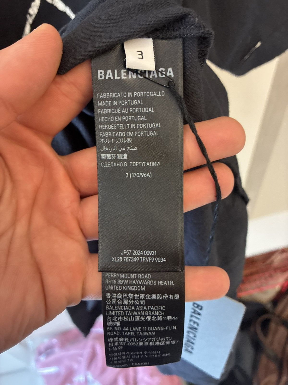 Balenciaga Balenciaga Metal Logo Oversized Distressed T shirt Size US L / EU 52-54 / 3 - 6 Thumbnail