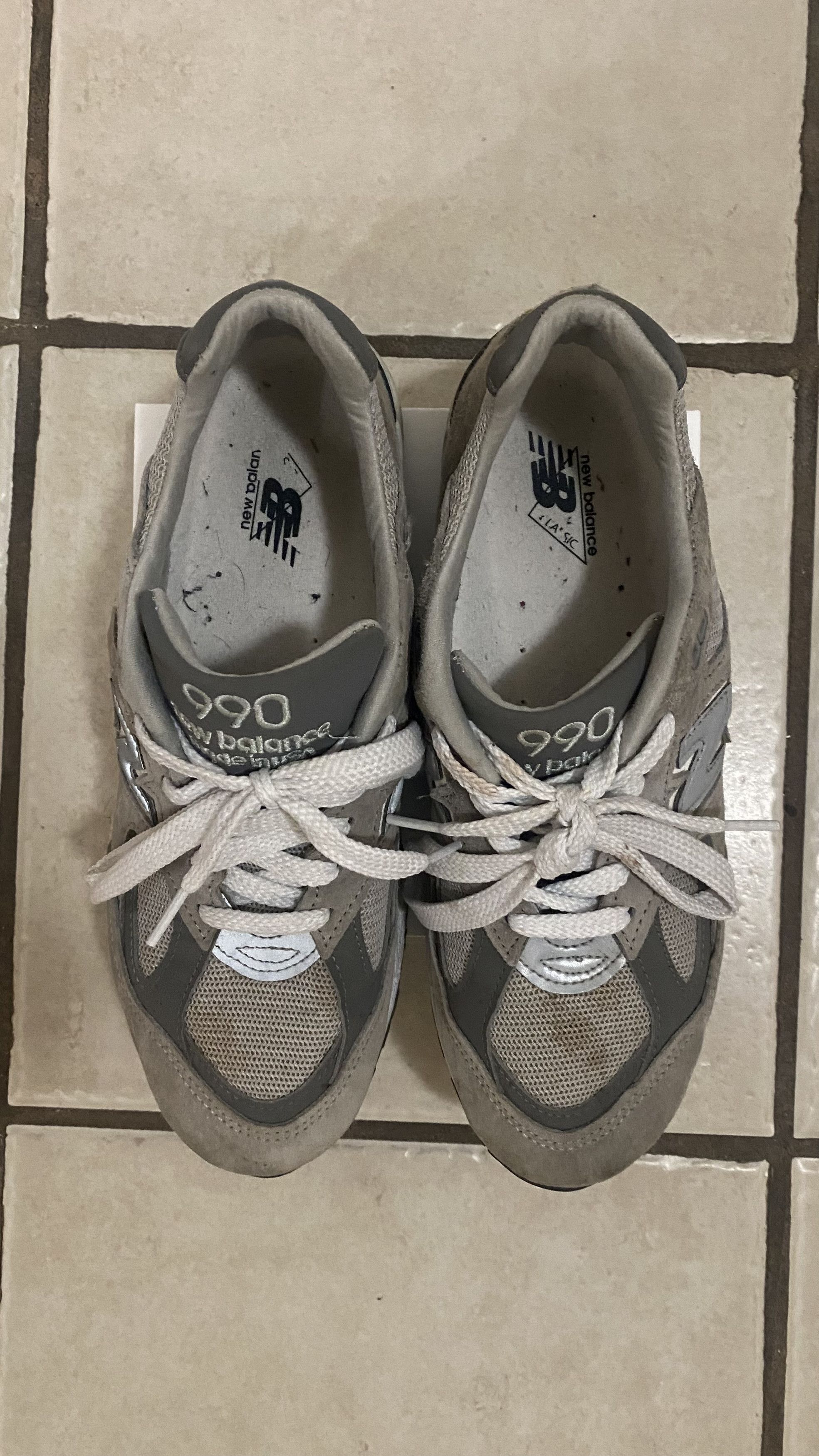 New Balance 990v2 Size US 8 / EU 41 - 3 Thumbnail