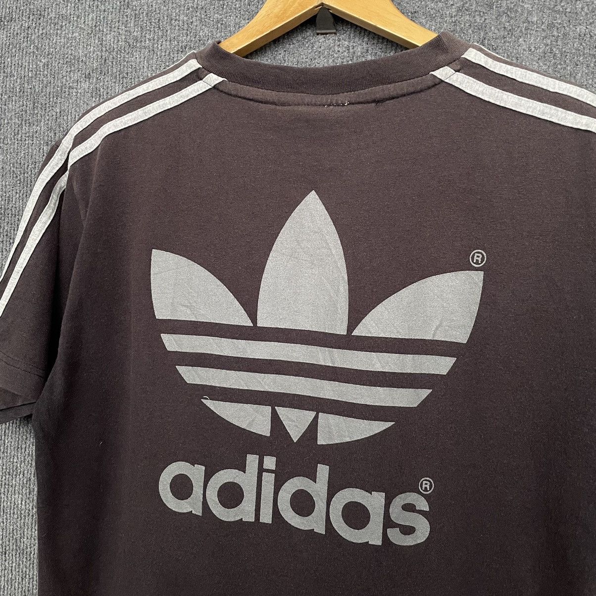 Adidas × Vintage 90s Adidas Big Logo Faded Black Logo T Shirt Size US M / EU 48-50 / 2 - 2 Thumbnail