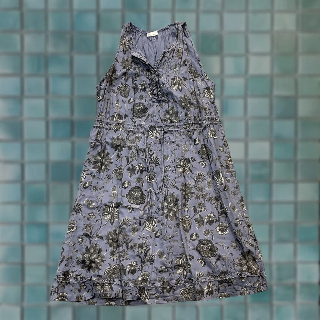 Converse Converse Dress Women Medium Gray A Line Floral Pleated Cottagecore Size M / US 6-8 / IT 42-44 - 1 Thumbnail