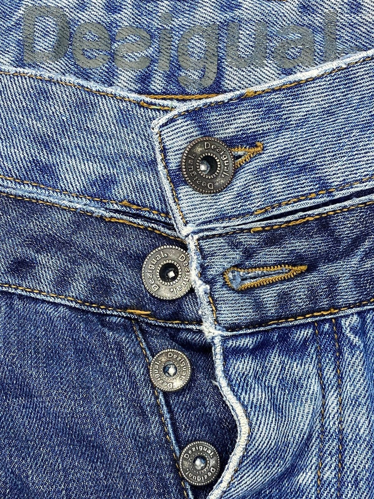 Desigual Double Knee Unique Faded Look Style Straight Cut Jeans Size US 30 / EU 46 - 10 Thumbnail