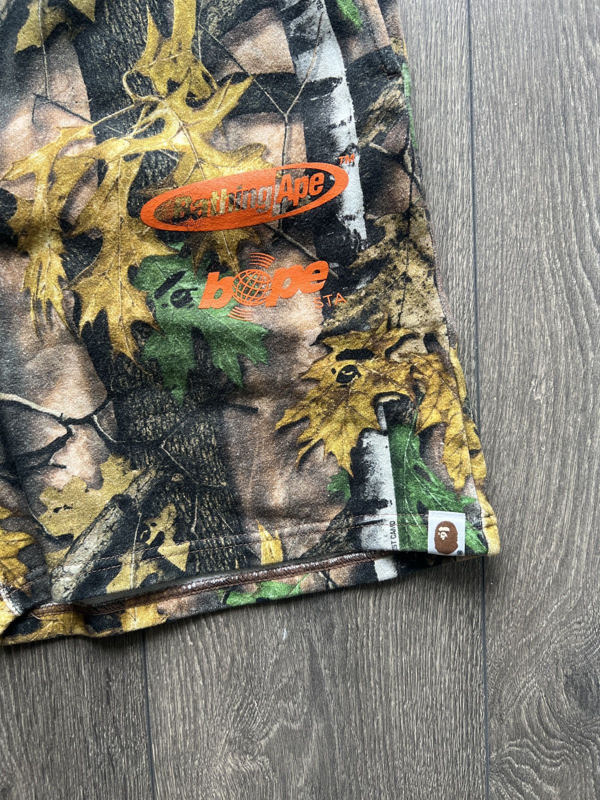 Bape Bape Forest Camo Sweat Shorts M Size US 32 / EU 48 - 2 Thumbnail