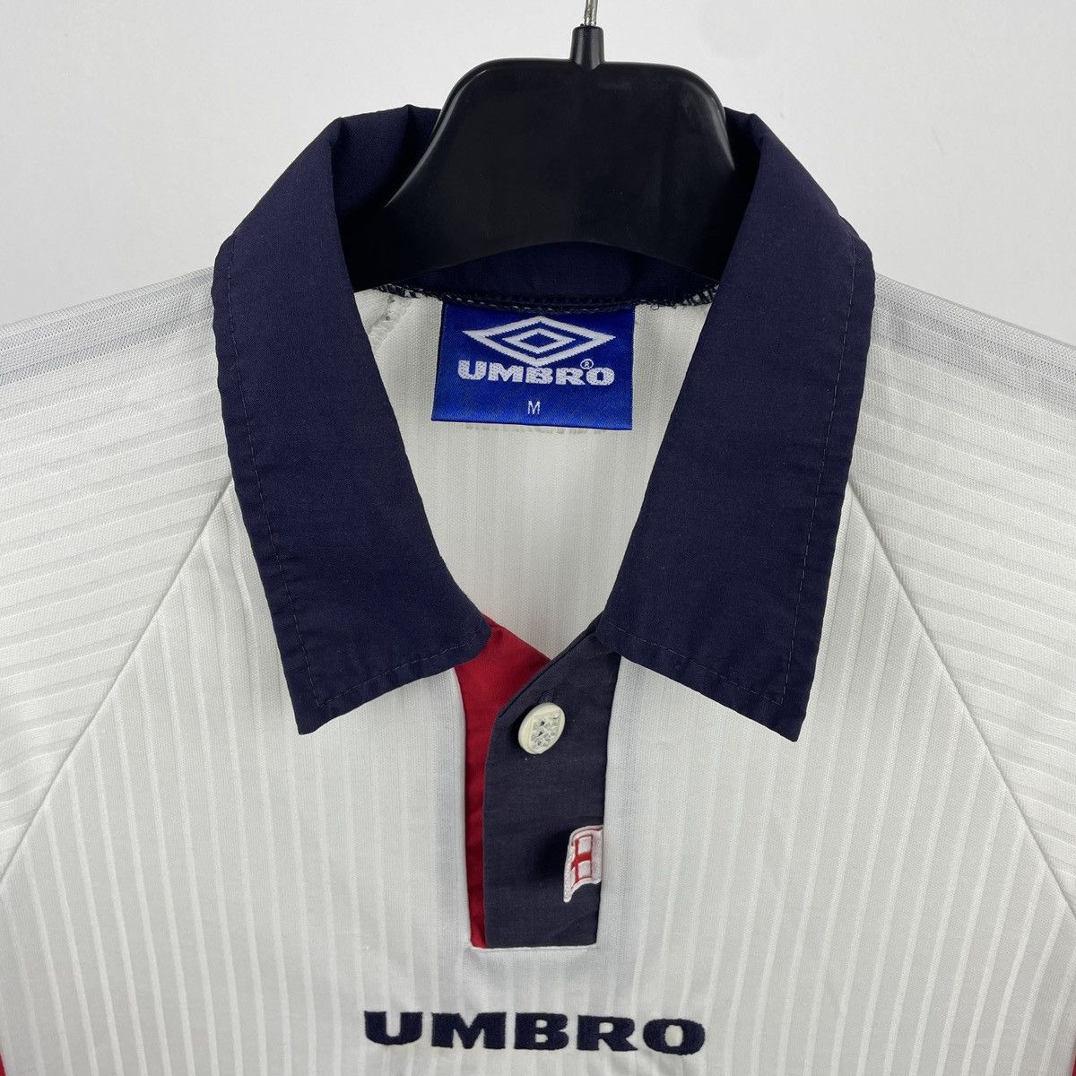 Umbro Vintage England Umbro Home Jersey Shirt 1997/1999 Size M Size US M / EU 48-50 / 2 - 8 Thumbnail
