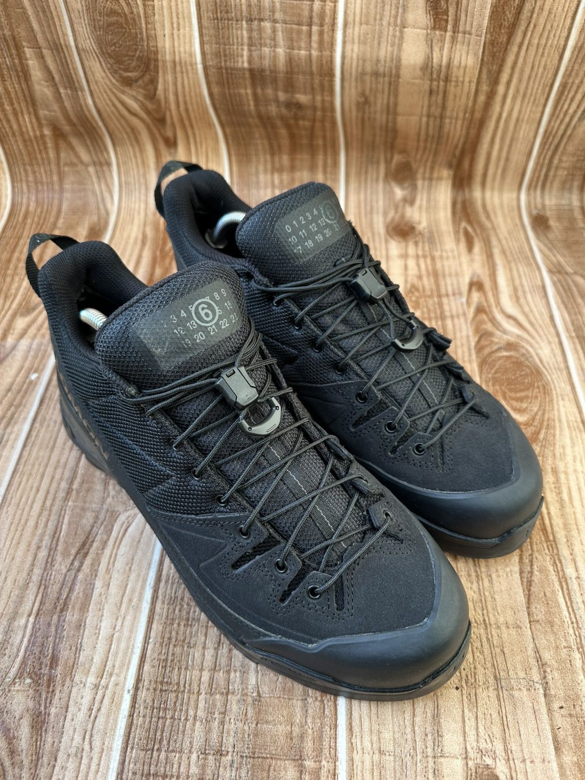 Maison Margiela × Salomon Maison Margiela x Salomon X-ALP Black Size US 9.5 / EU 42-43 - 1 Thumbnail