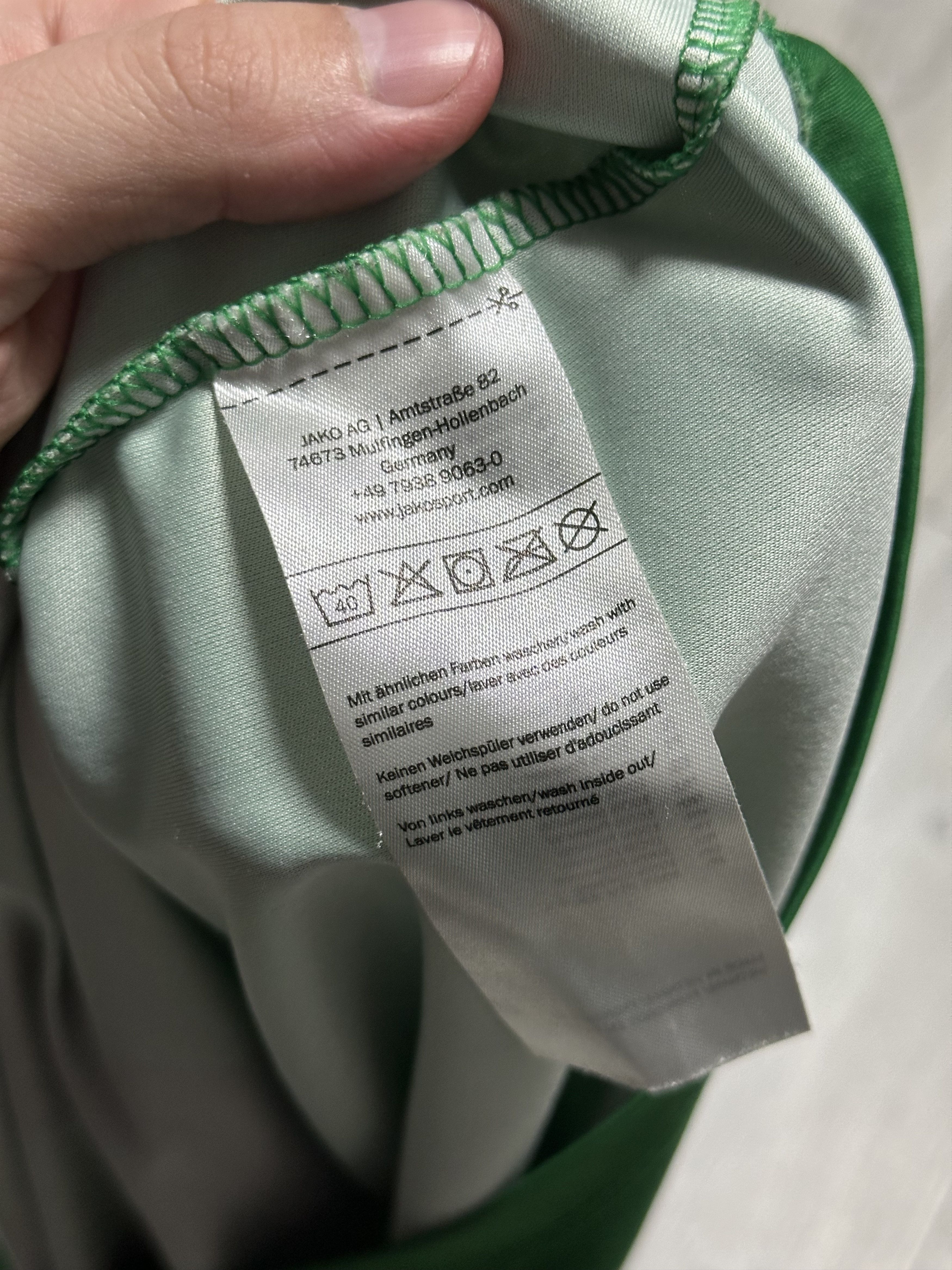 Other JAKO FC Wacker Innsbruck Home Jersey #33 size L Size US L / EU 52-54 / 3 - 7 Thumbnail