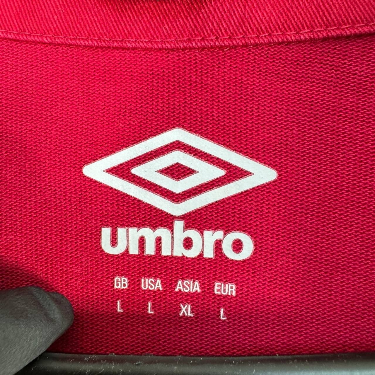 Umbro Umbro England Rugby Shirt Red O2 Polo Jersey Size L Size US L / EU 52-54 / 3 - 3 Thumbnail