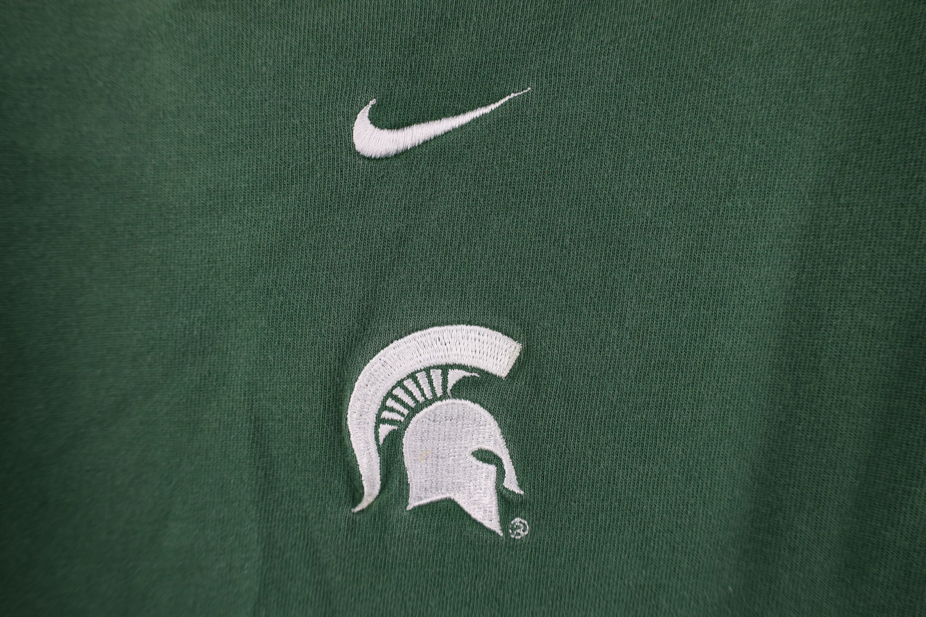 Nike Vintage Nike Center Swoosh Michigan State University T-Shirt Size US XL / EU 56 / 4 - 4 Thumbnail