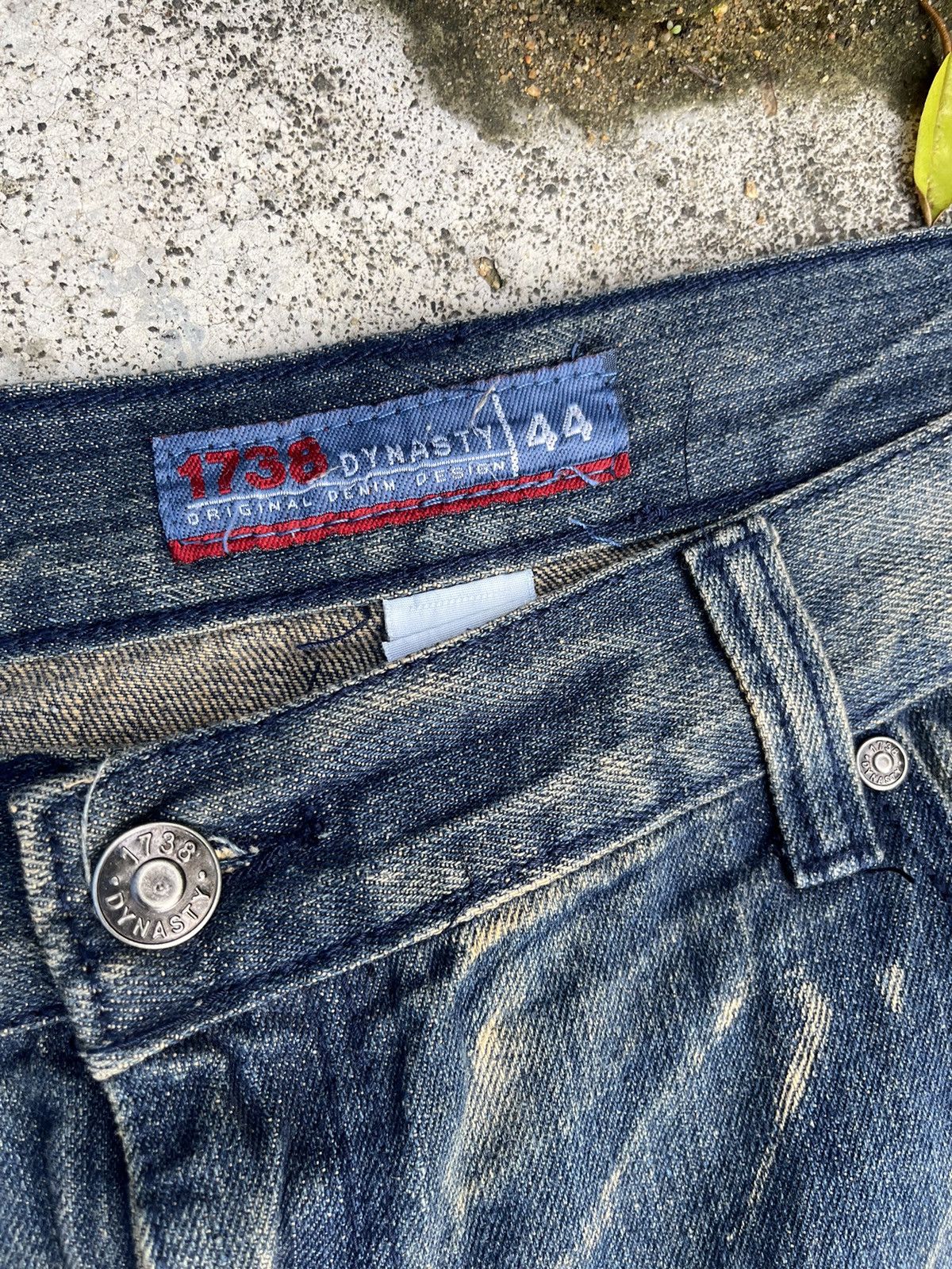 If Six Was Nine × Japanese Brand × Le Grande Bleu (L.G.B.) Baggy LGB Inspired Crazy Mudwash Denim Size US 38 / EU 54 - 9 Thumbnail