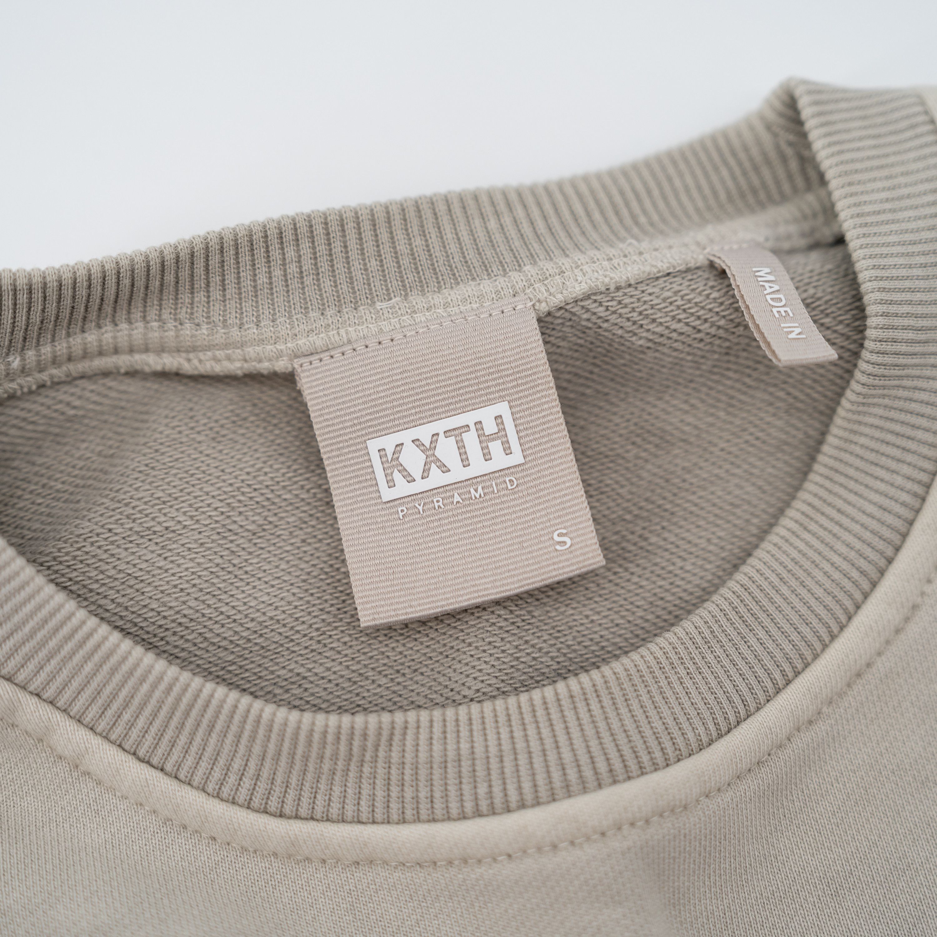 Kith size S - Kith Combo Knit Crewneck Pyramid Size US S / EU 44-46 / 1 - 3 Thumbnail