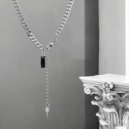 Jewelry Trend Conical Black Crystal Pendant Necklace Size ONE SIZE - 1 Thumbnail