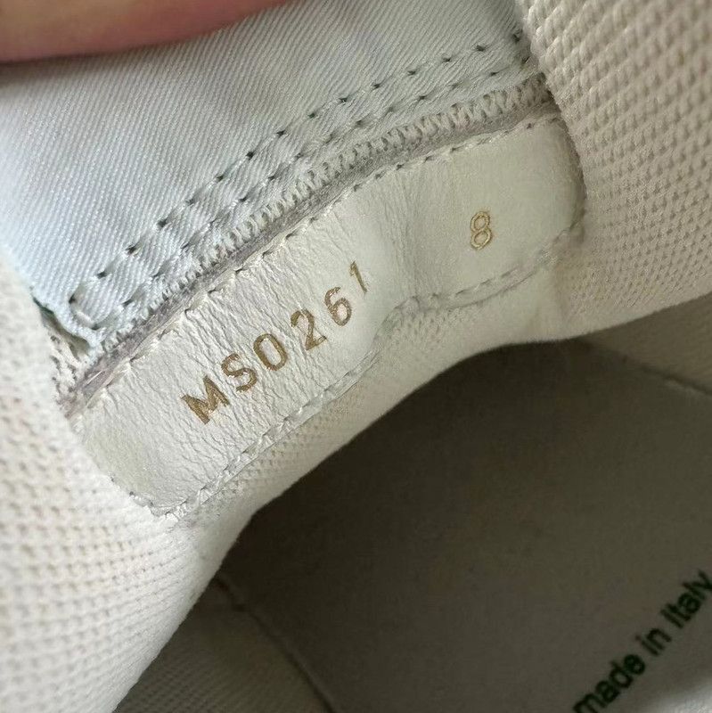 Louis Vuitton Louis Vuitton Classic Pattern Retro Stylish Sneakers 0079 Size US 9.5 / IT 39.5 - 4 Thumbnail