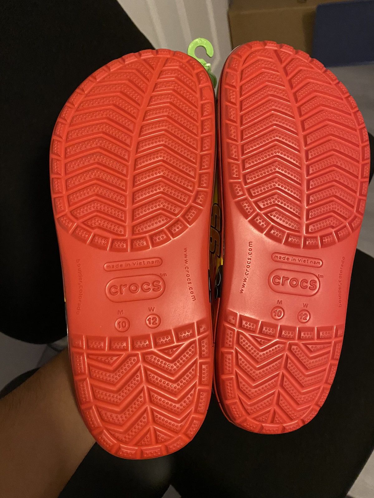 Crocs Crocs Classic Clog Lightning McQueen Size US 10 / EU 43 - 2 Thumbnail