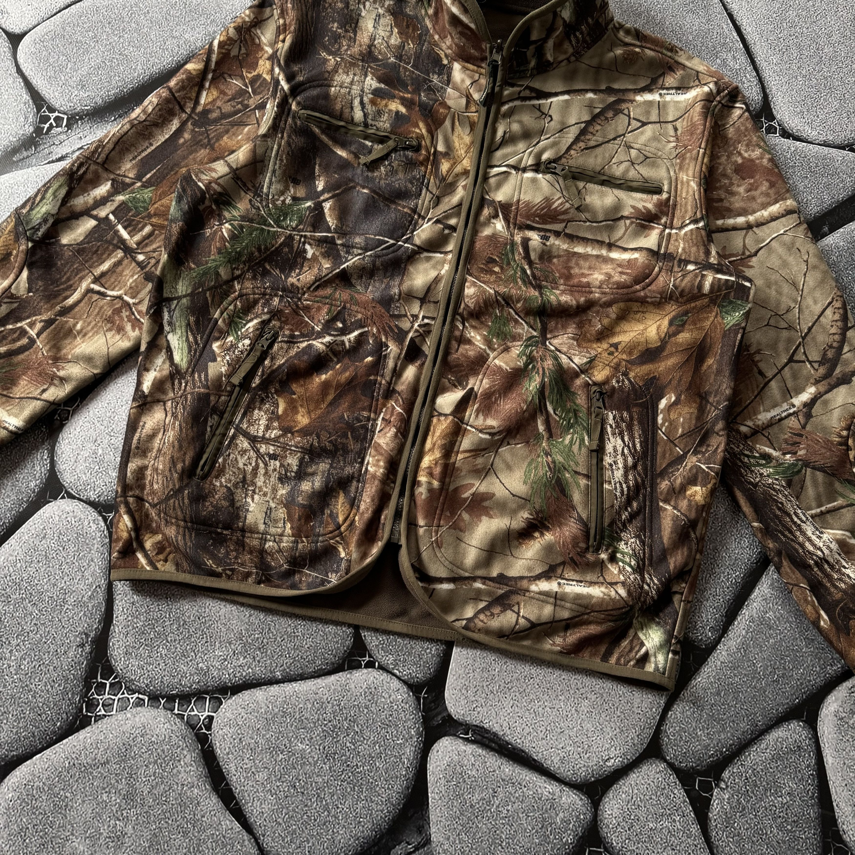 Realtree × Vintage REALTREE CAMO VINTAGE REVERSIBLE REFLECTIVE STRIPES JACKET Size US XL / EU 56 / 4 - 5 Thumbnail