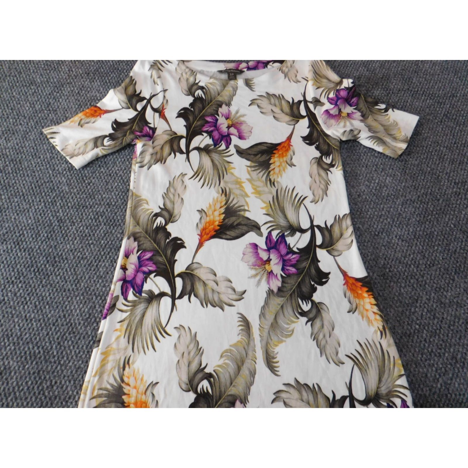 Tommy Bahama Tommy Bahama Dress Womens Midi A-Line Floral White S Short Sleeve Mock Neck Zip Crochet Knit Stretch Summer Casual Size S / US 4 / IT 40 - 3 Thumbnail