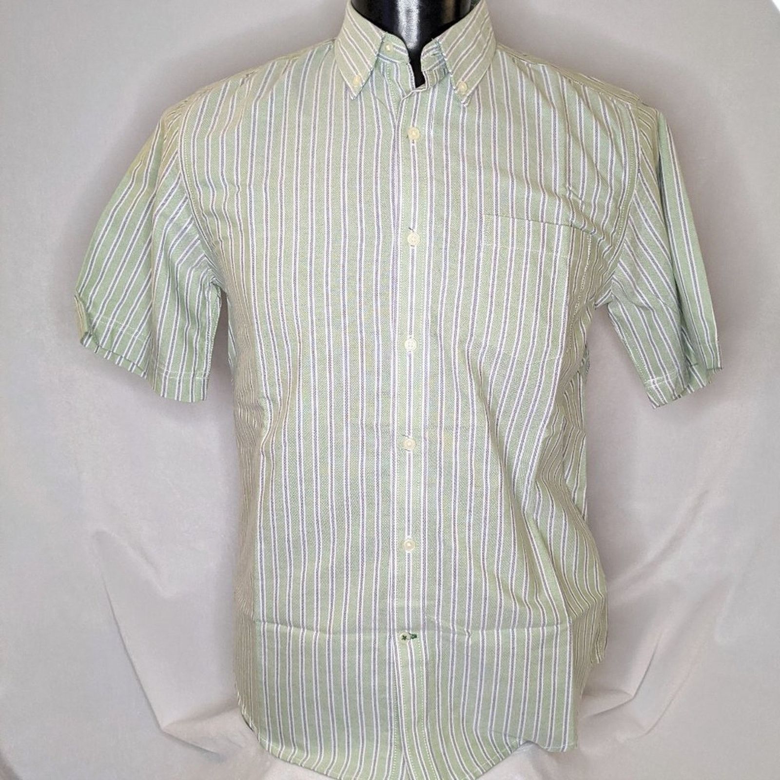 St. Johns Bay St. John's Bay Men's Lime Green Button Down Shirt Medium Size US M / EU 48-50 / 2 - 1 Thumbnail