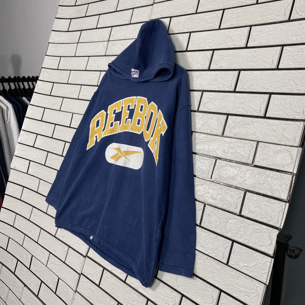 Vintage 📌Vintage Hoodie Sweatshirt Pull Over Reebok Big Logo Size US L / EU 52-54 / 3 - 3 Thumbnail