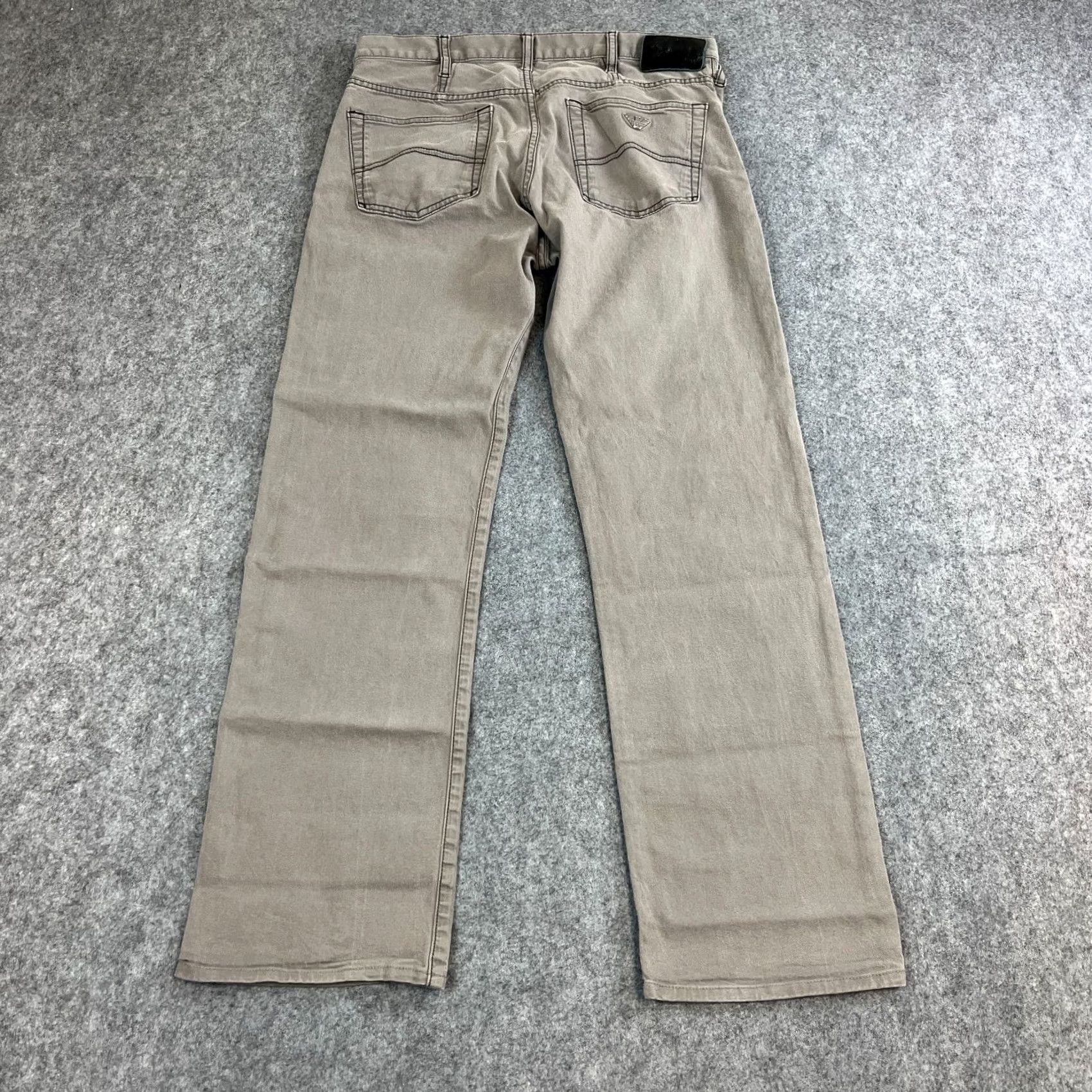 Vintage Armani Jeans Jeans Regular 30 30 Medium Wash Grey Stretch J21 Mens Slim Straight 5-Pocket Denim Cotton Elastane Vintage No Size US 30 / EU 46 - 2 Thumbnail