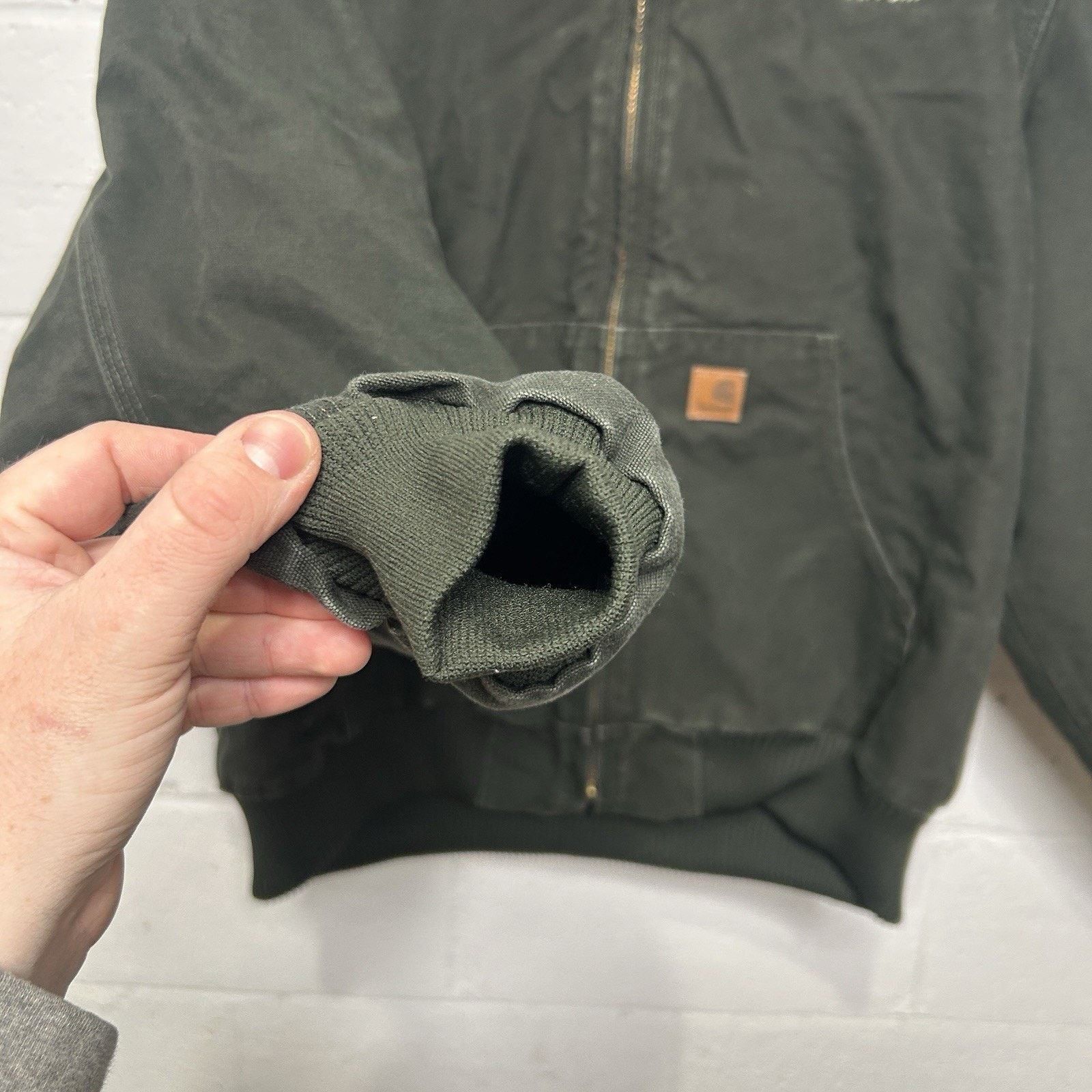 Carhartt Vintage Carhartt Quilted Hooded Active Jacket “Moss” J130 Size US XL / EU 56 / 4 - 7 Thumbnail