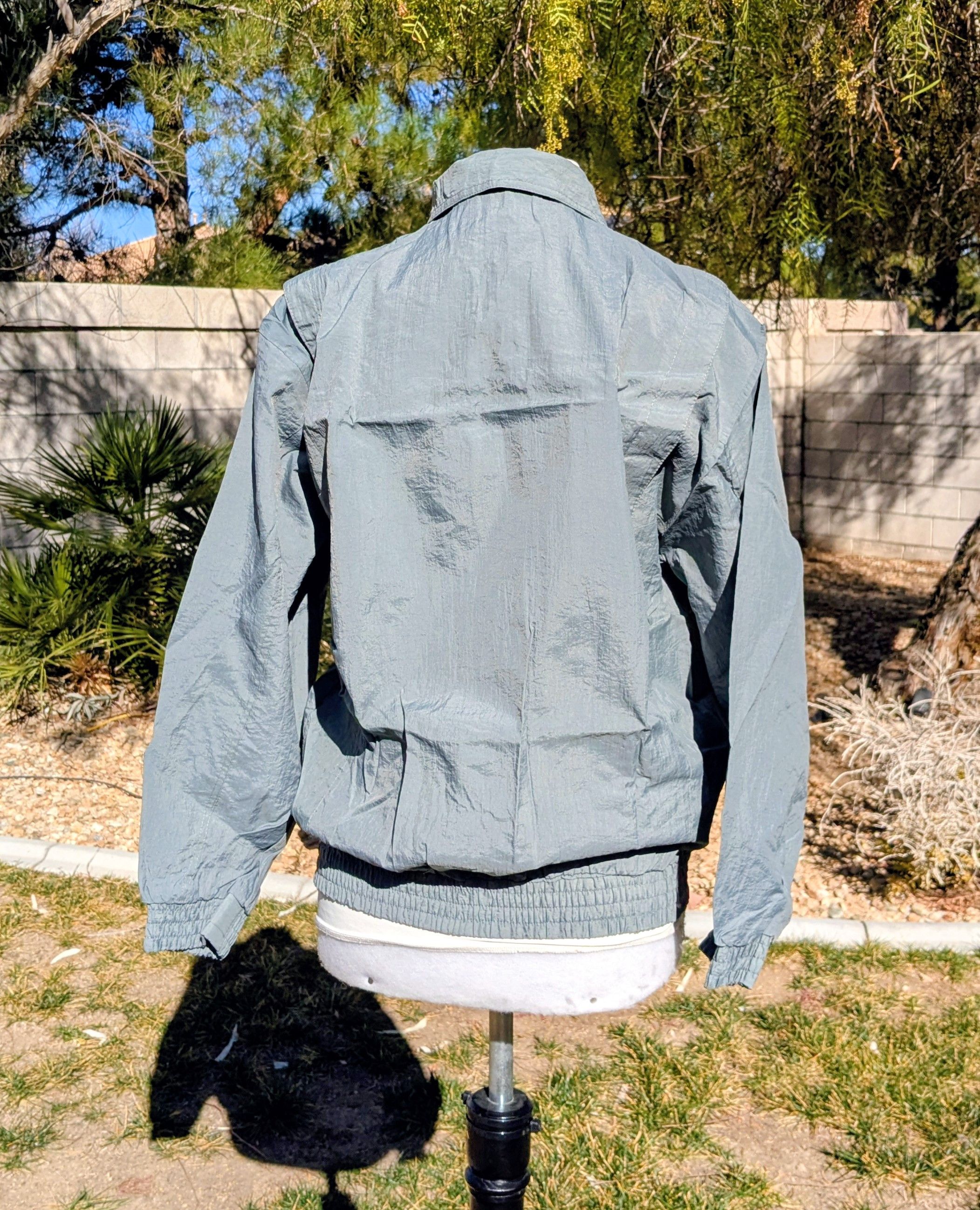 Vintage Women's Petite Windbreaker Zip-Up Bomber Jacket Light Coat Size M / US 6-8 / IT 42-44 - 4 Thumbnail