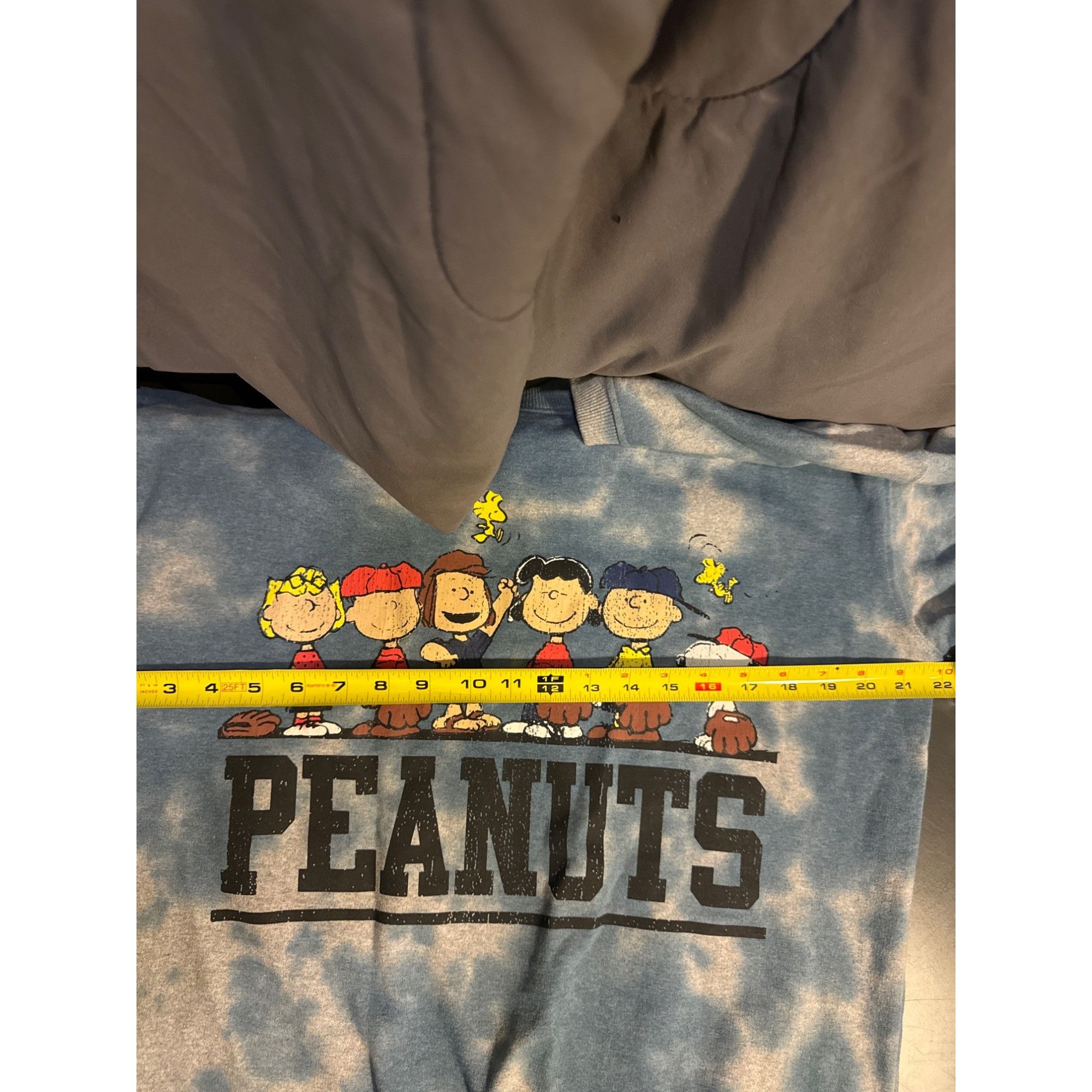 Peanuts Peanuts size M sweatshirt 2012 peanuts worldwide Size M / US 6-8 / IT 42-44 - 2 Thumbnail