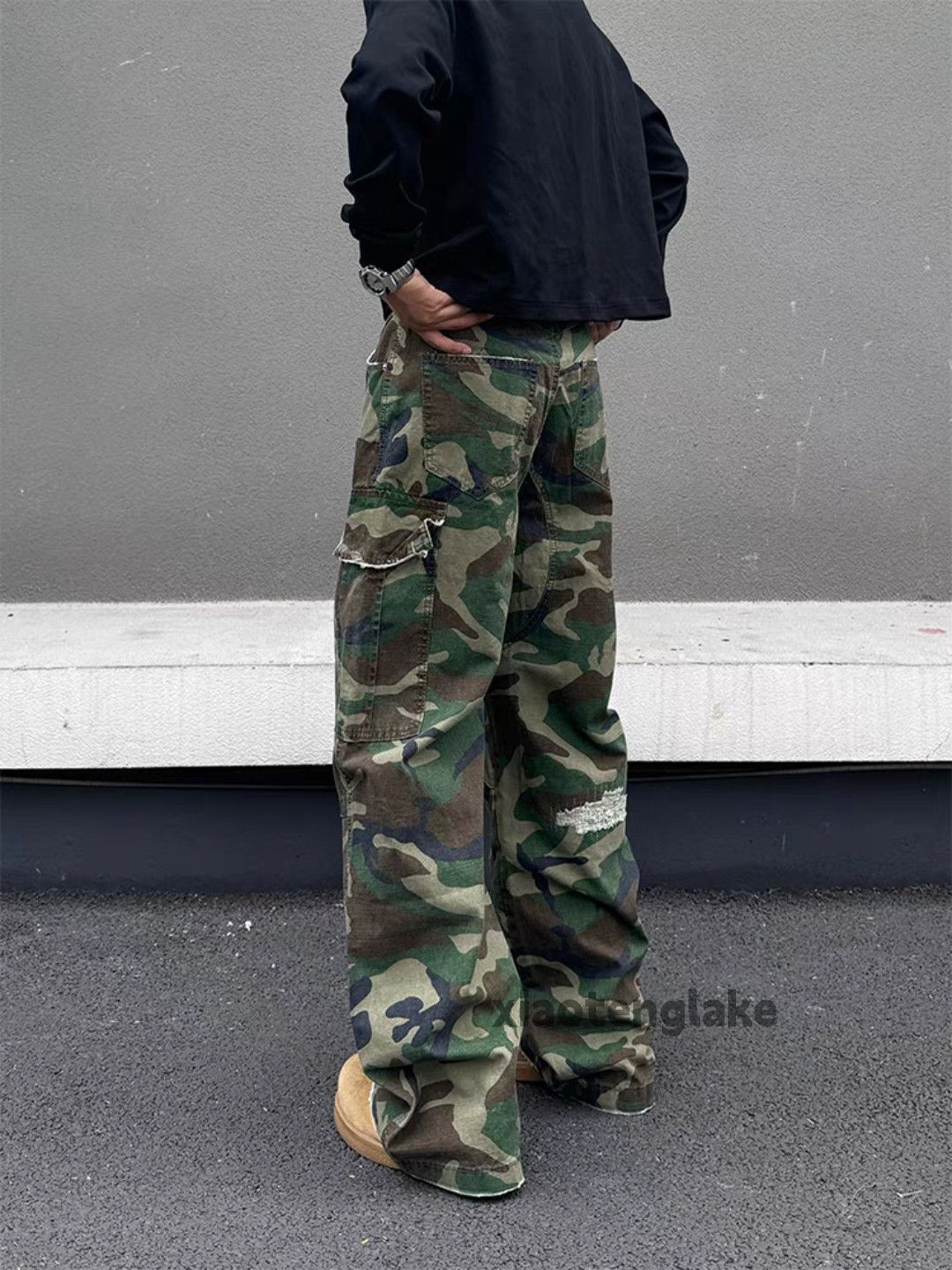 Designer × Japanese Brand × Vintage washed faded loose baggy camo cargo flared pants Size US 33 - 1 Thumbnail