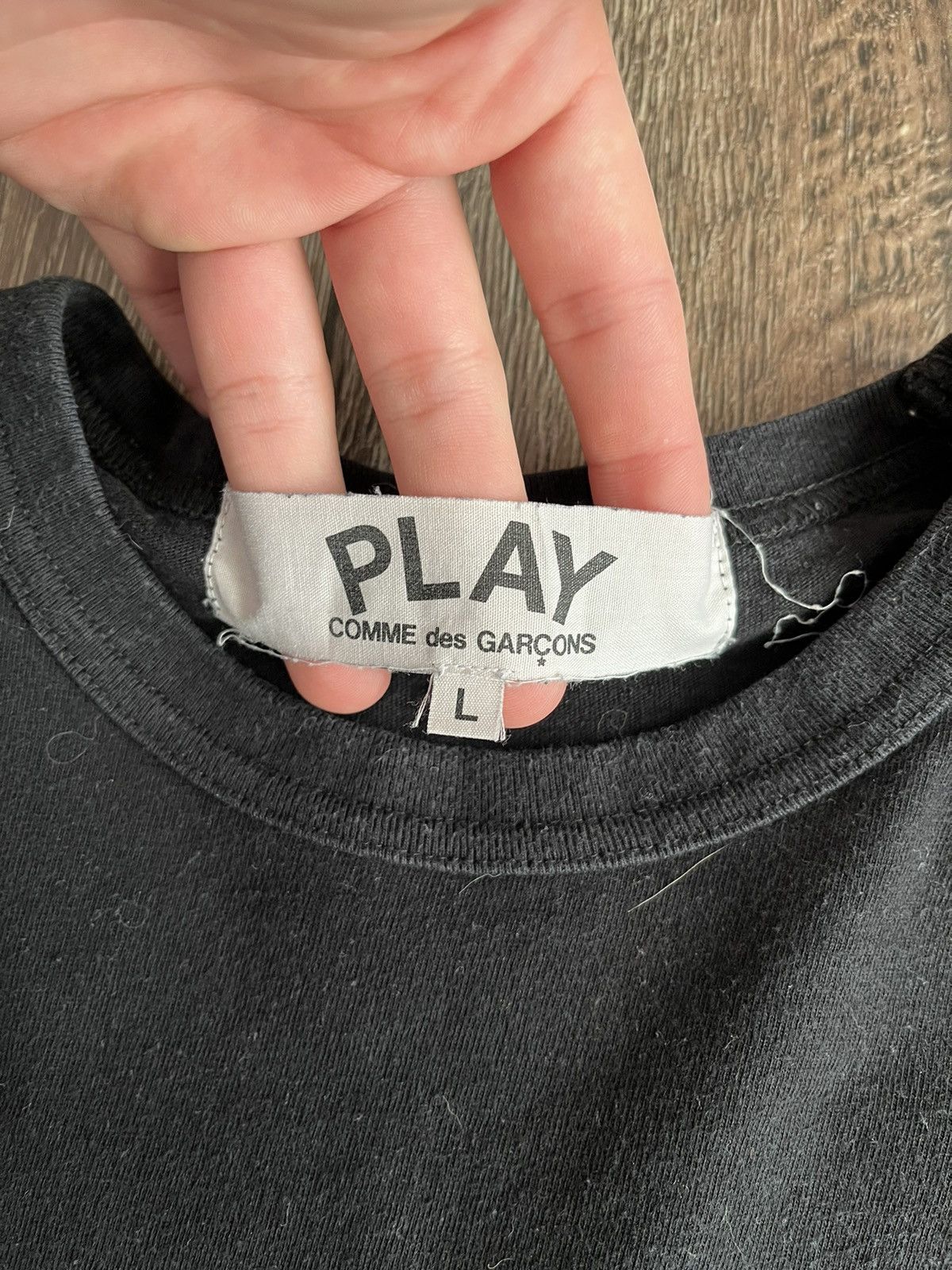 Comme des Garcons Comme Des Garçons Play Logo Vintage T-shirt Size L / US 10 / IT 46 - 4 Thumbnail
