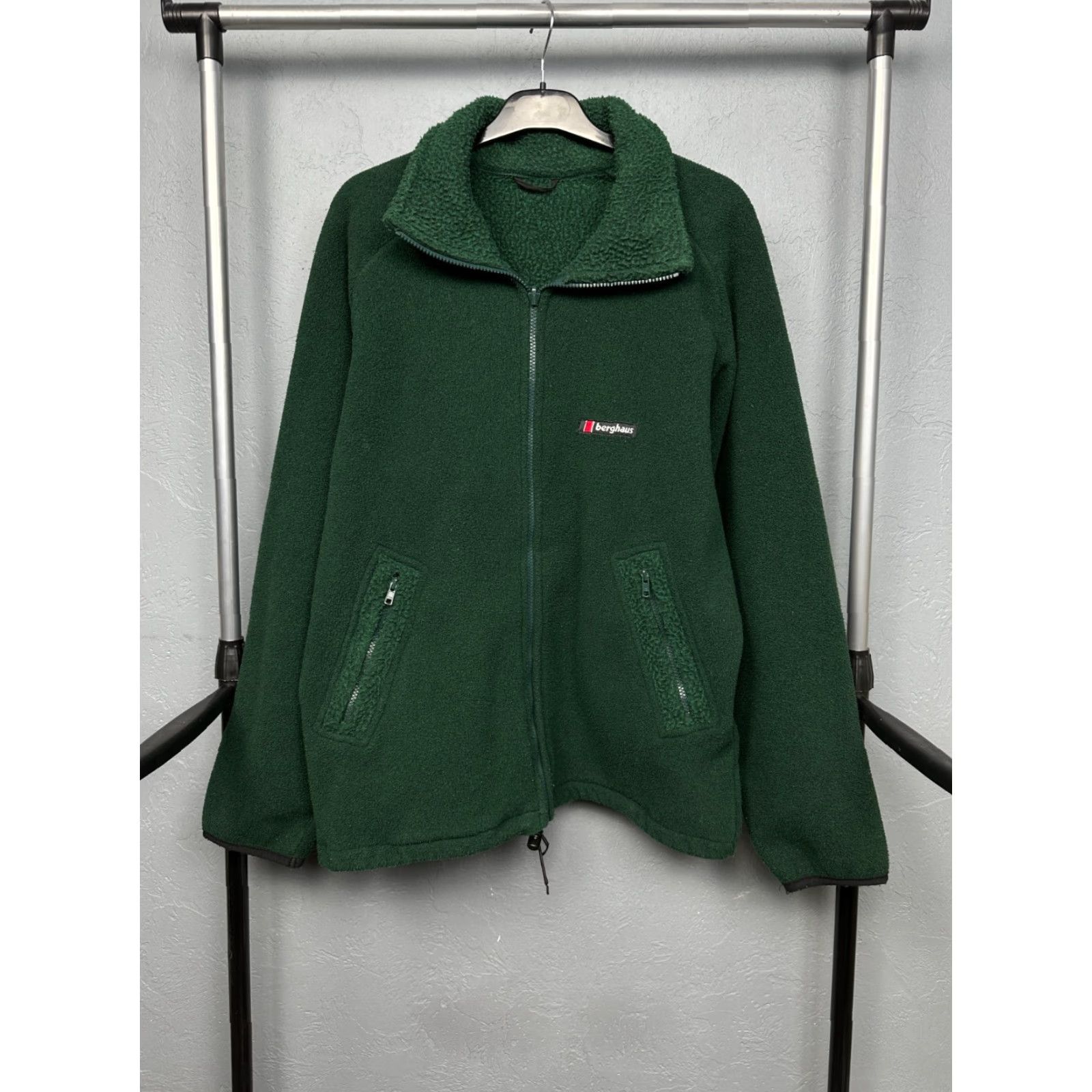 Berghaus Berghaus 90s Vintage Mens Fleece Jacket XL Green Logo Windbreaker 90s Mens Jacket XL Green Berghaus Size US XL / EU 56 / 4 - 2 Thumbnail