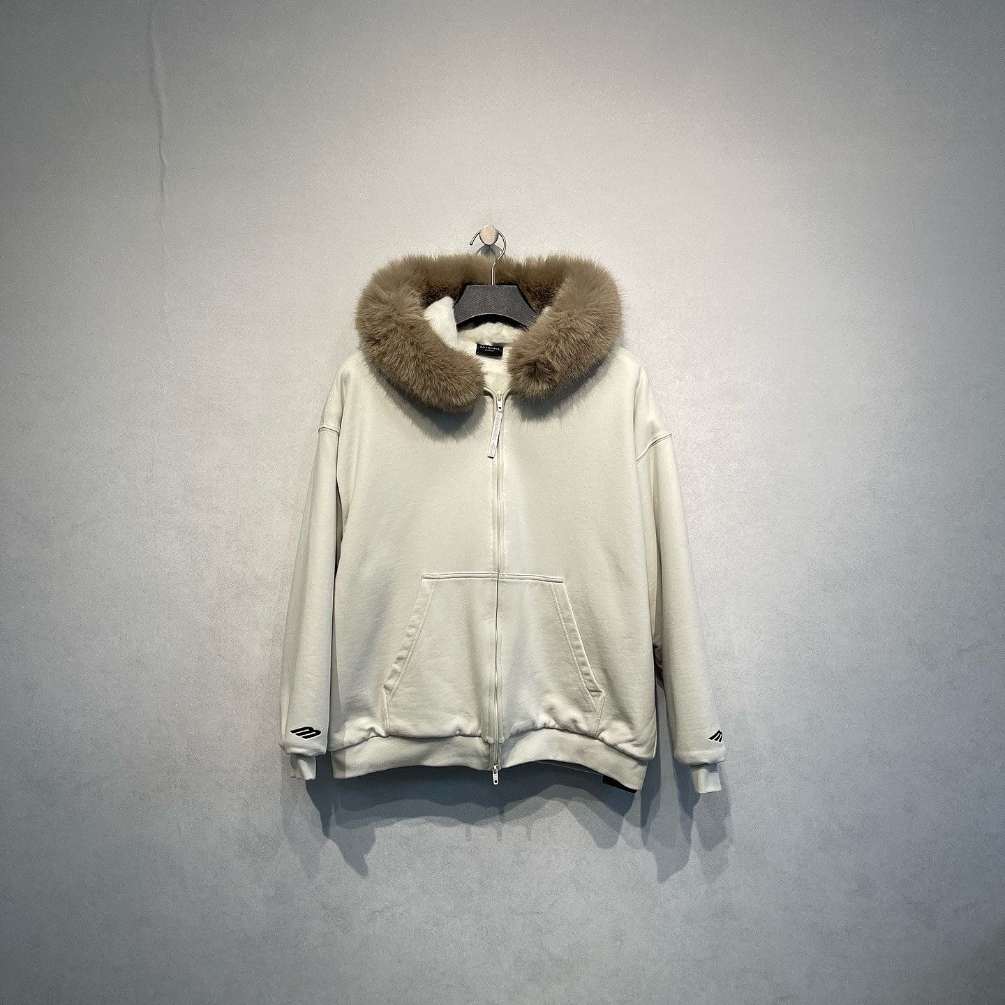Balenciaga Balenciaga Skiwear Fur Trim Zip-Up Hoodie Size L Size L / US 10 / IT 46 - 1 Thumbnail