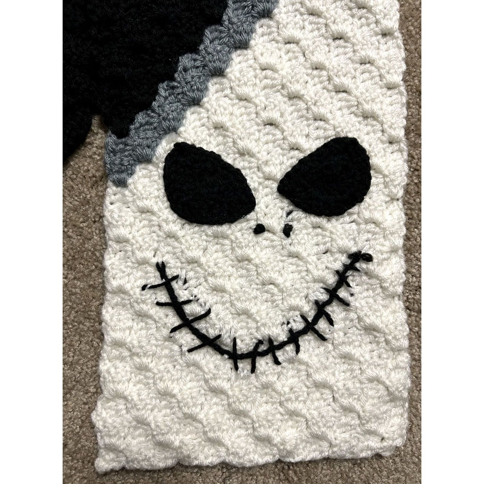 Vintage VINTAGE The Nightmare Before Christmas Scarf Fringe Crocheted Jack Skellington Handmade Size ONE SIZE - 3 Thumbnail