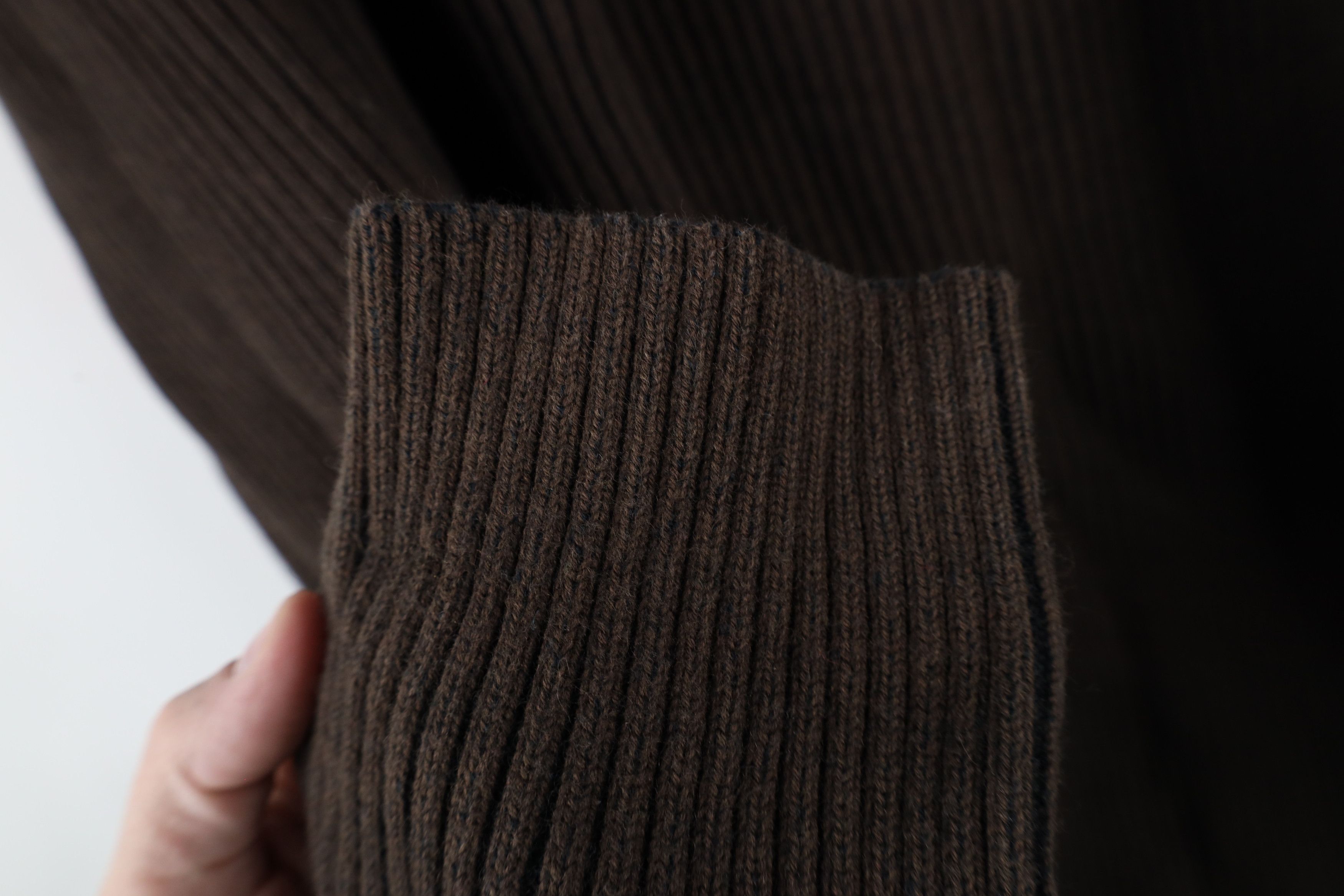 Tommy Bahama × Vintage Vintage Tommy Bahama Wool Blend Ribbed Knit Sweater Brown Size US XL / EU 56 / 4 - 6 Thumbnail