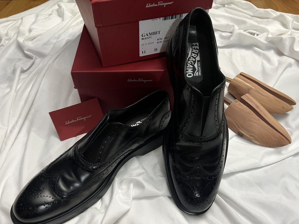 Salvatore Ferragamo Gambit Black Calf Slip-on Brogue Size US 11 / EU 44 - 12 Thumbnail